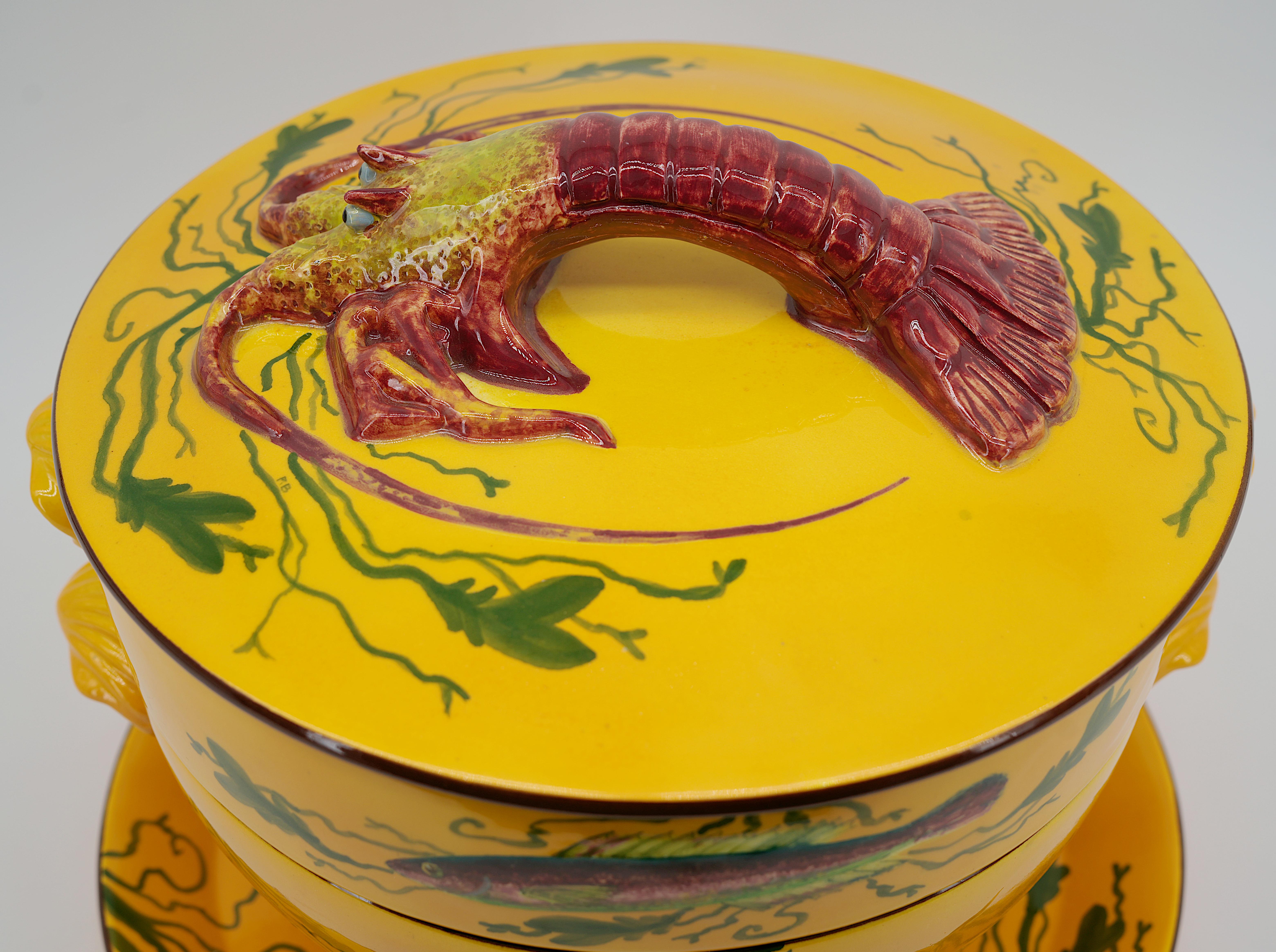 Hand-Painted Saint-jean-du-desert French Fish or Shellfish Tureen, Late 1940s For Sale