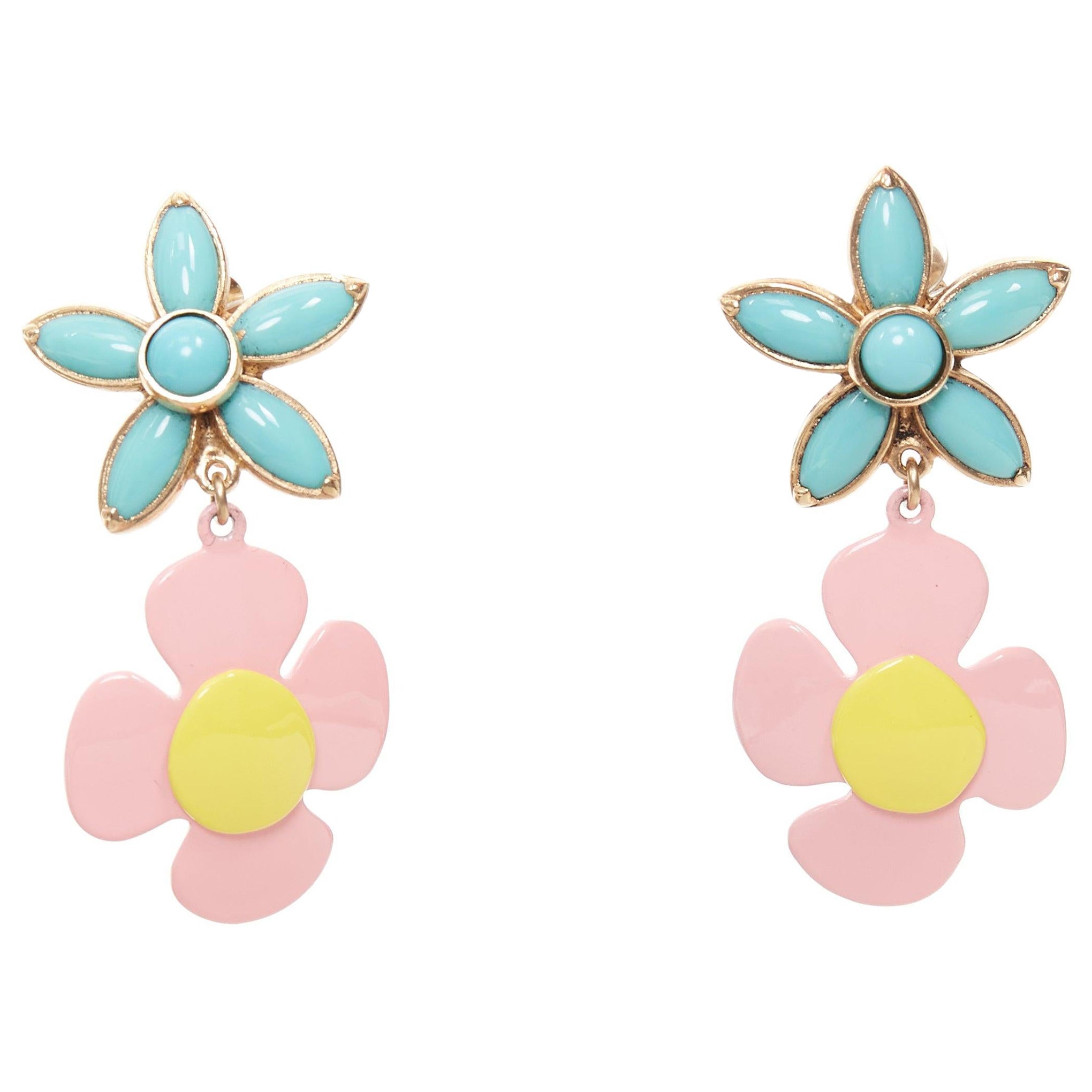 SAINT LAUERNT 2021 Orecchini a clip con pietra turchese e smalto rosa margherita Paio in vendita
