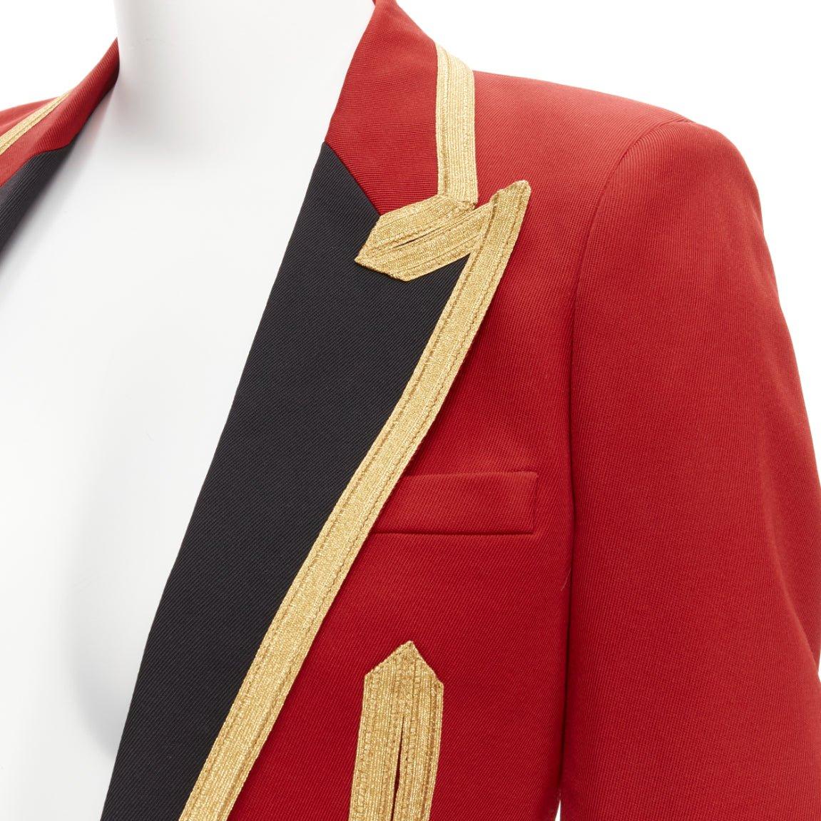 SAINT LAURENT 2014 Spencer red wool military gold cropped officer jacket FR34 XS
Reference: TGAS/D00644
Brand: Saint Laurent
Designer: Hedi Slimane
Collection: 2014
Material: Virgin Wool
Color: Red, Gold
Pattern: Solid
Lining: Black Silk
Extra