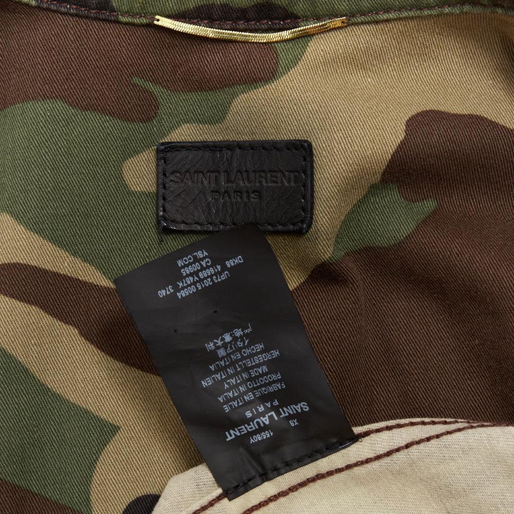 SAINT LAURENT 2015 verde caqui con estampado de camuflaje chaqueta militar de algodón con tachuelas XS en venta 4