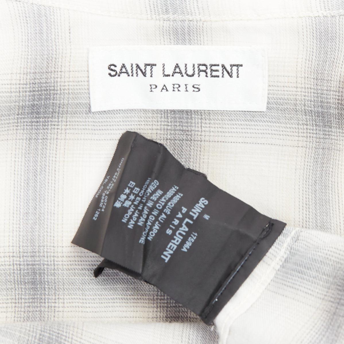 SAINT LAURENT 2016 camicia a quadri grigio crema con bottoni a pressione in resina M. in vendita 4
