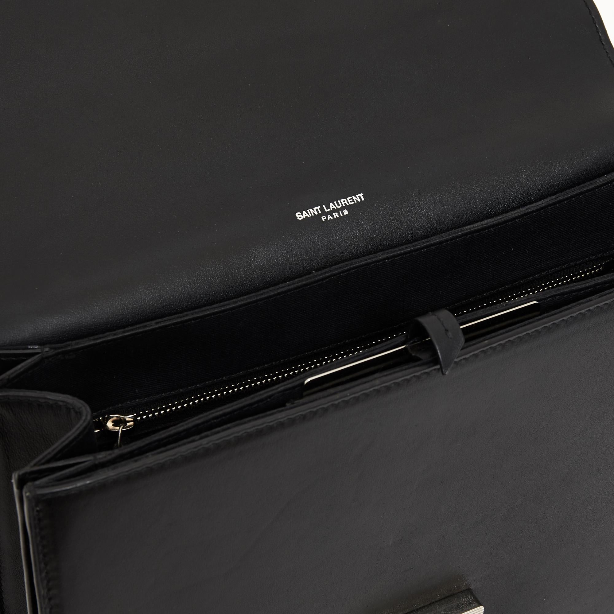 Saint Laurent 2017 Black Leather Babylone Bag with strap For Sale 1