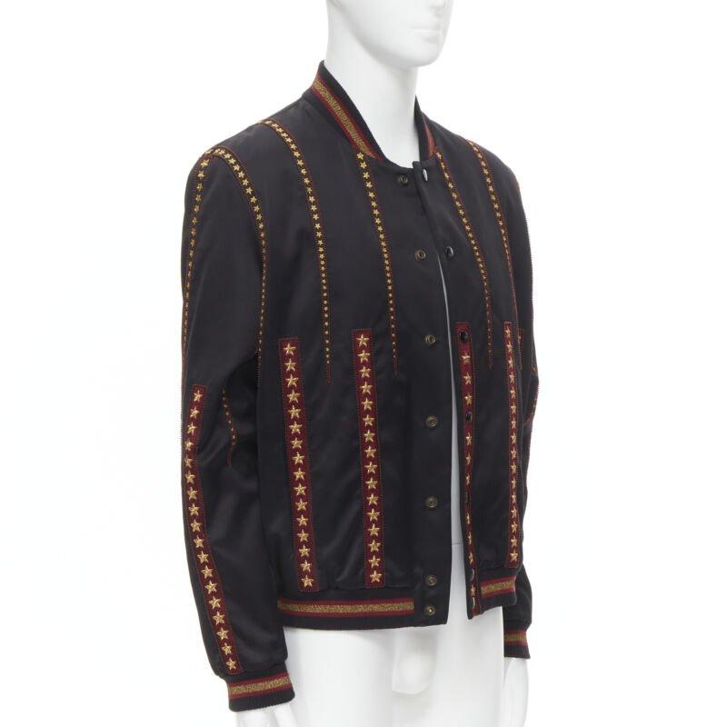 Nero SAINT LAURENT 2018 Teddy, bomber in raso con stelle dorate, EU52 XL in vendita