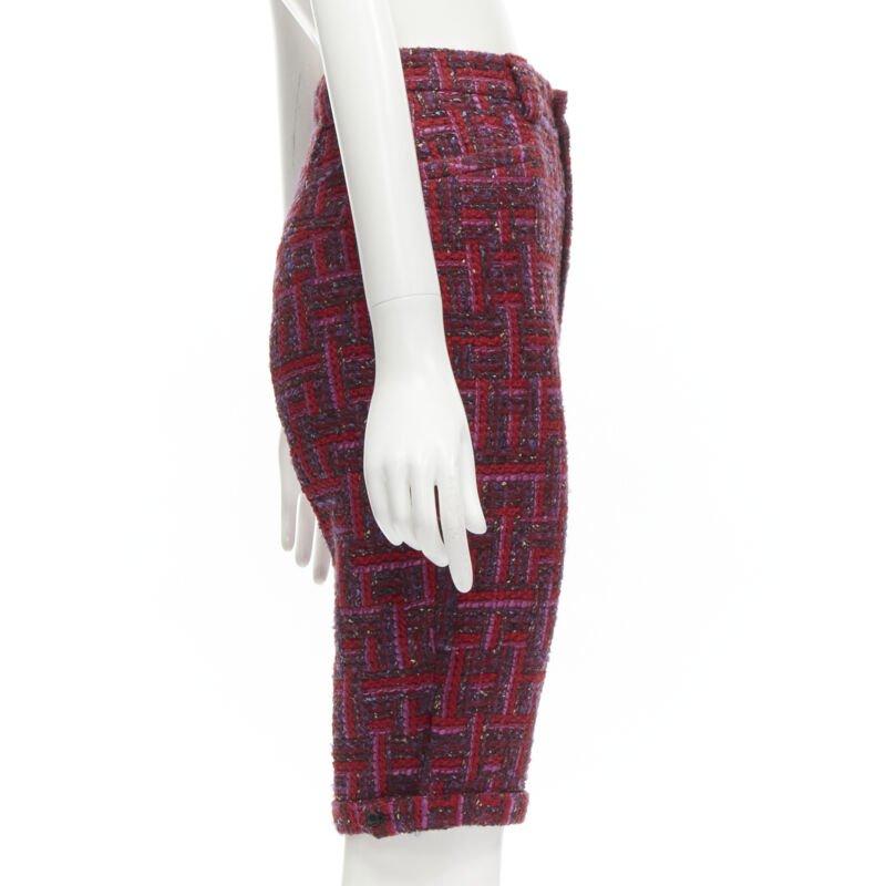 Women's SAINT LAURENT 2021 pink red geometric tweed knee length shorts FR34 XS For Sale