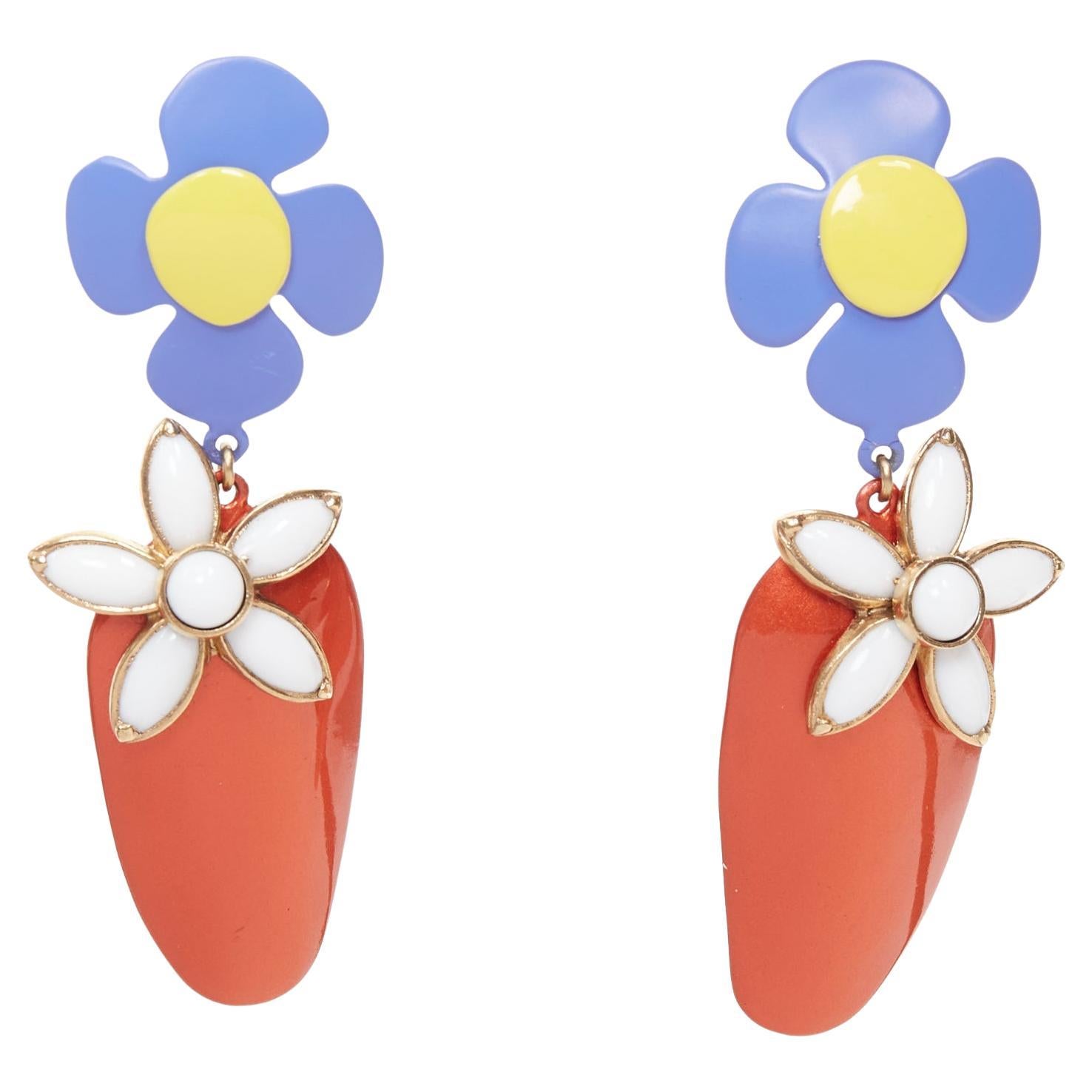 SAINT LAURENT 2021 Runway blau orange Gänseblümchen weiß Stein Platte Clip Ohrring Paar im Angebot