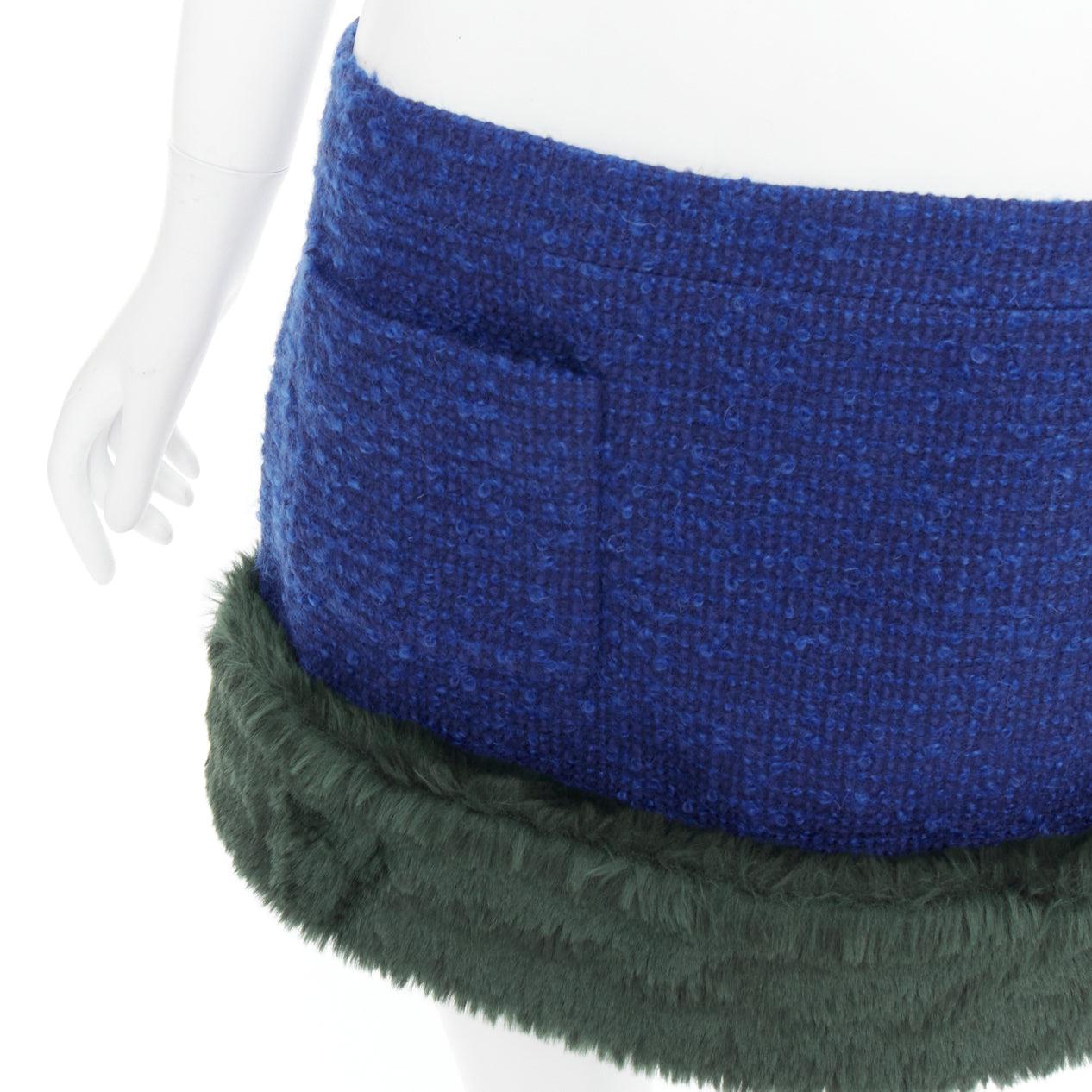 SAINT LAURENT 2021 Runway blue wool mohair tweed faux fur mini skirt FR40 L
Reference: TGAS/E00637
Brand: Saint Laurent
Designer: Anthony Vaccarello
Collection: 2021 - Runway
Material: Wool, Mohair, Polyester
Color: Blue, Green
Pattern: