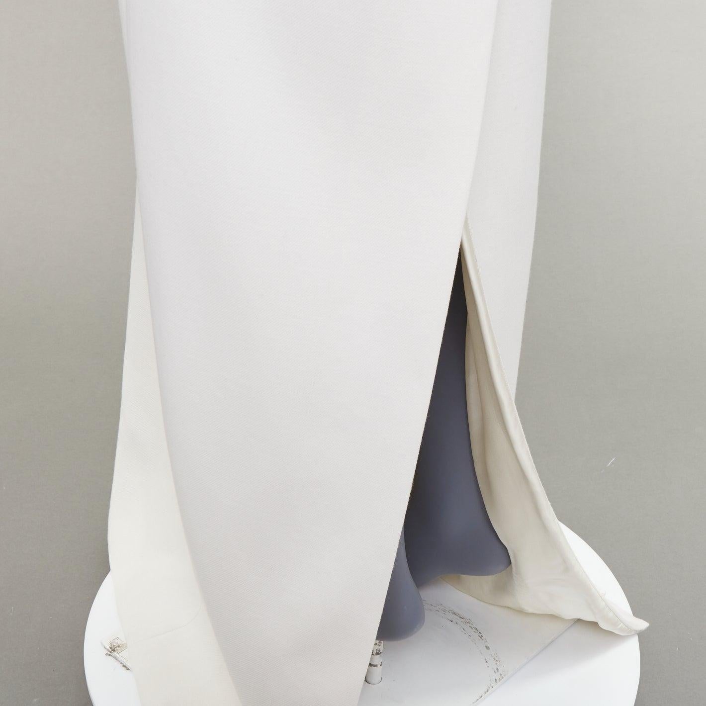 SAINT LAURENT 2022 Runway Bridal off-white wool Power shoulder maxi gown FR42 XL im Angebot 3