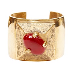 SAINT LAURENT 2022 Runway S Rouge Dore Carnelian Stone gold brass cuff bracelet