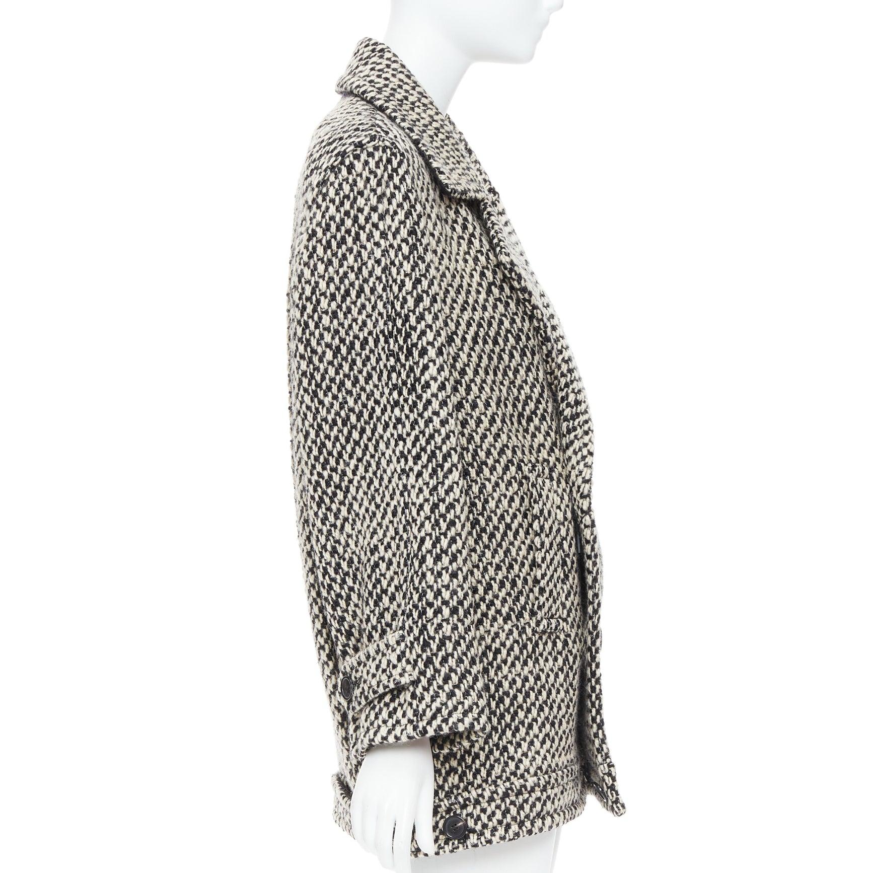 Donna SAINT LAURENT 2022 Cappotto oversize in tweed bouclè con spalla in tinta unita FR42 XL in vendita