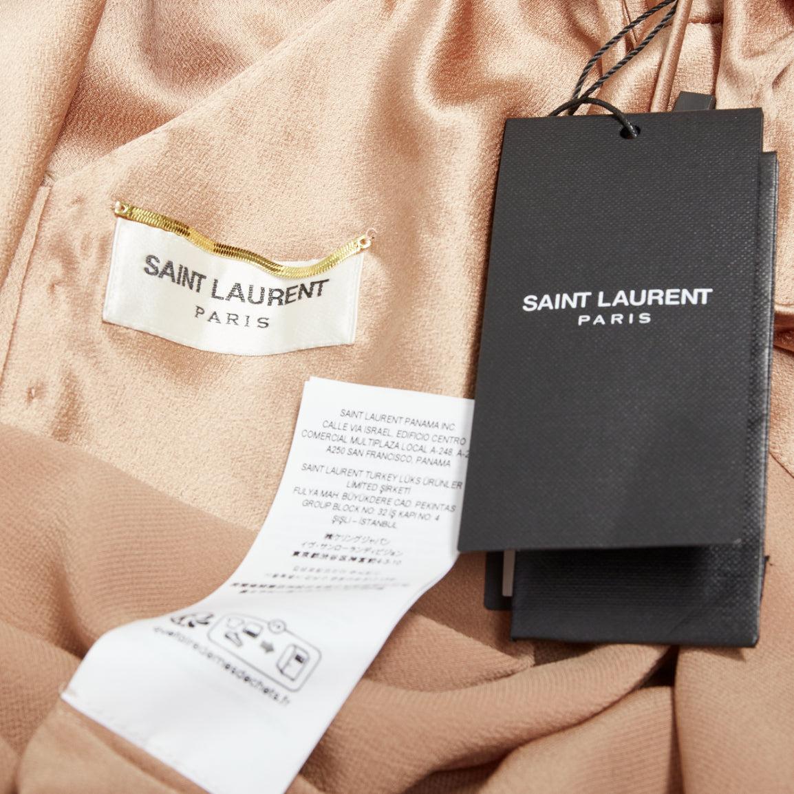 SAINT LAURENT 2023 rose bronze satin de soie robe drapée à capuchon FR40 L en vente 5