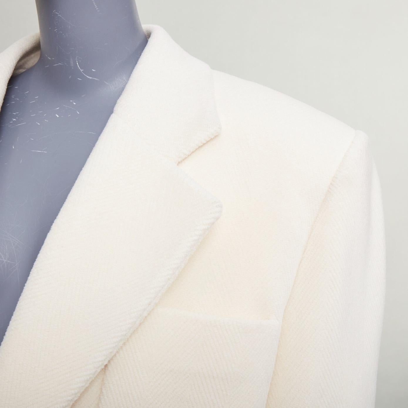 SAINT LAURENT 2023 Runway ocru chevron wool Extreme Power shoulder blazer OS For Sale 4