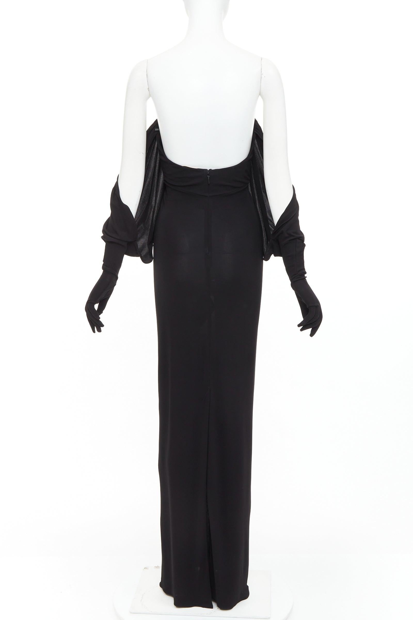 SAINT LAURENT 2023 Runway robe à gants en forme de cœur armé FR36 S en vente 1