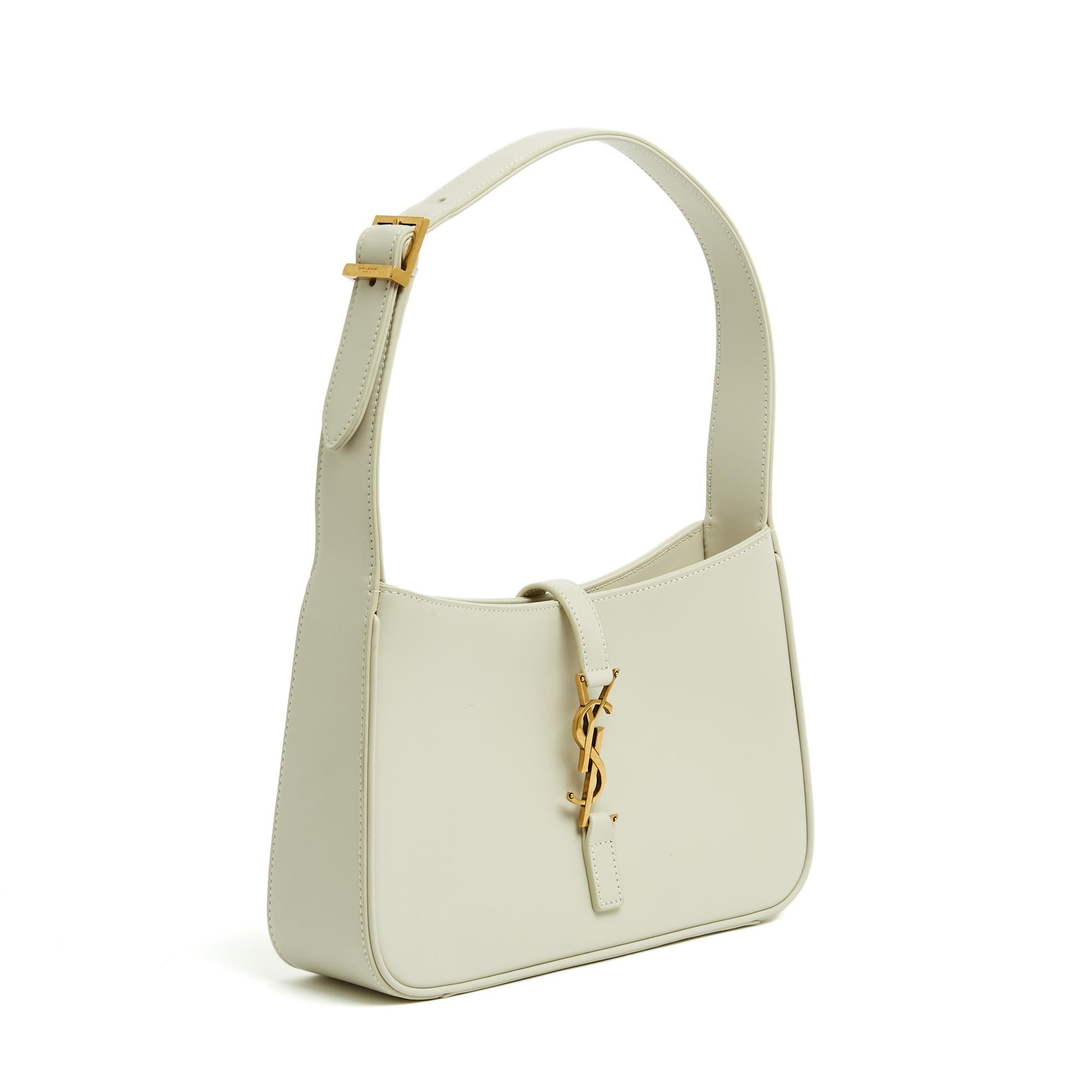 Saint Laurent bag model 5 to 7 - current collection - in smooth ecru or 