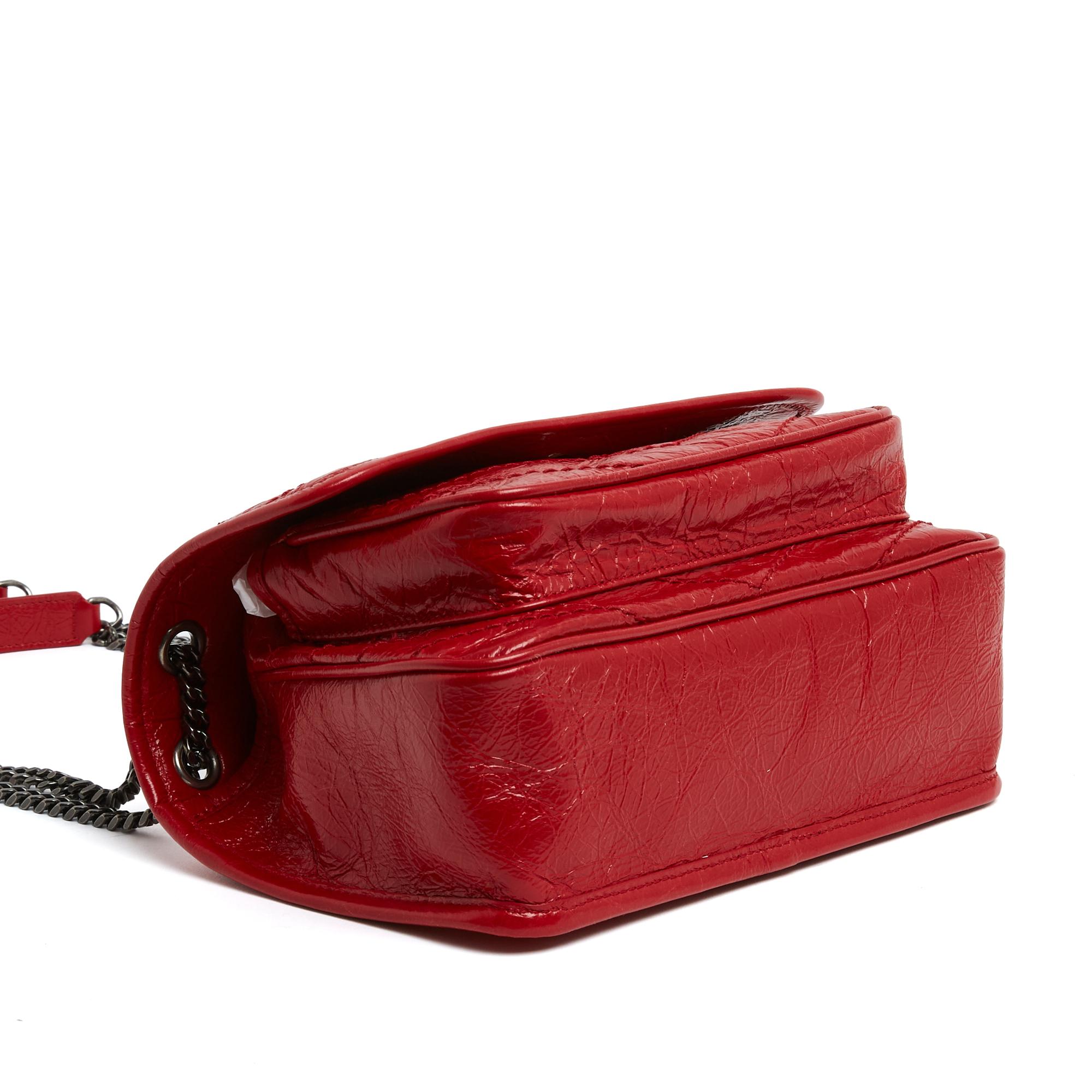 Saint Laurent 2024 Sac Niki Baby Bolso de hombro de piel vintage rojo  Nuevo en Nuevo estado para la venta en PARIS, FR