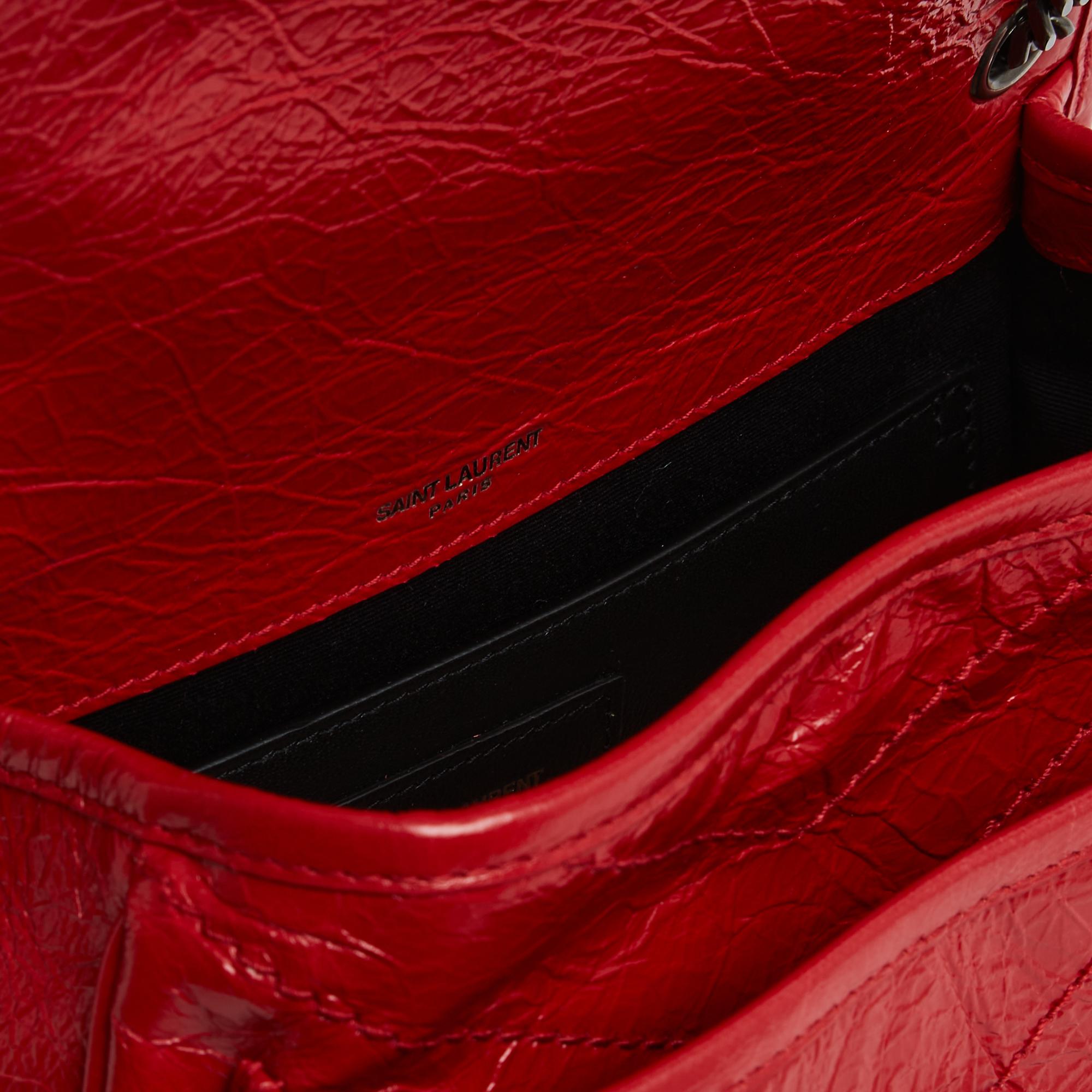 Femenino o masculino Saint Laurent 2024 Sac Niki Baby Bolso de hombro de piel vintage rojo  Nuevo en venta