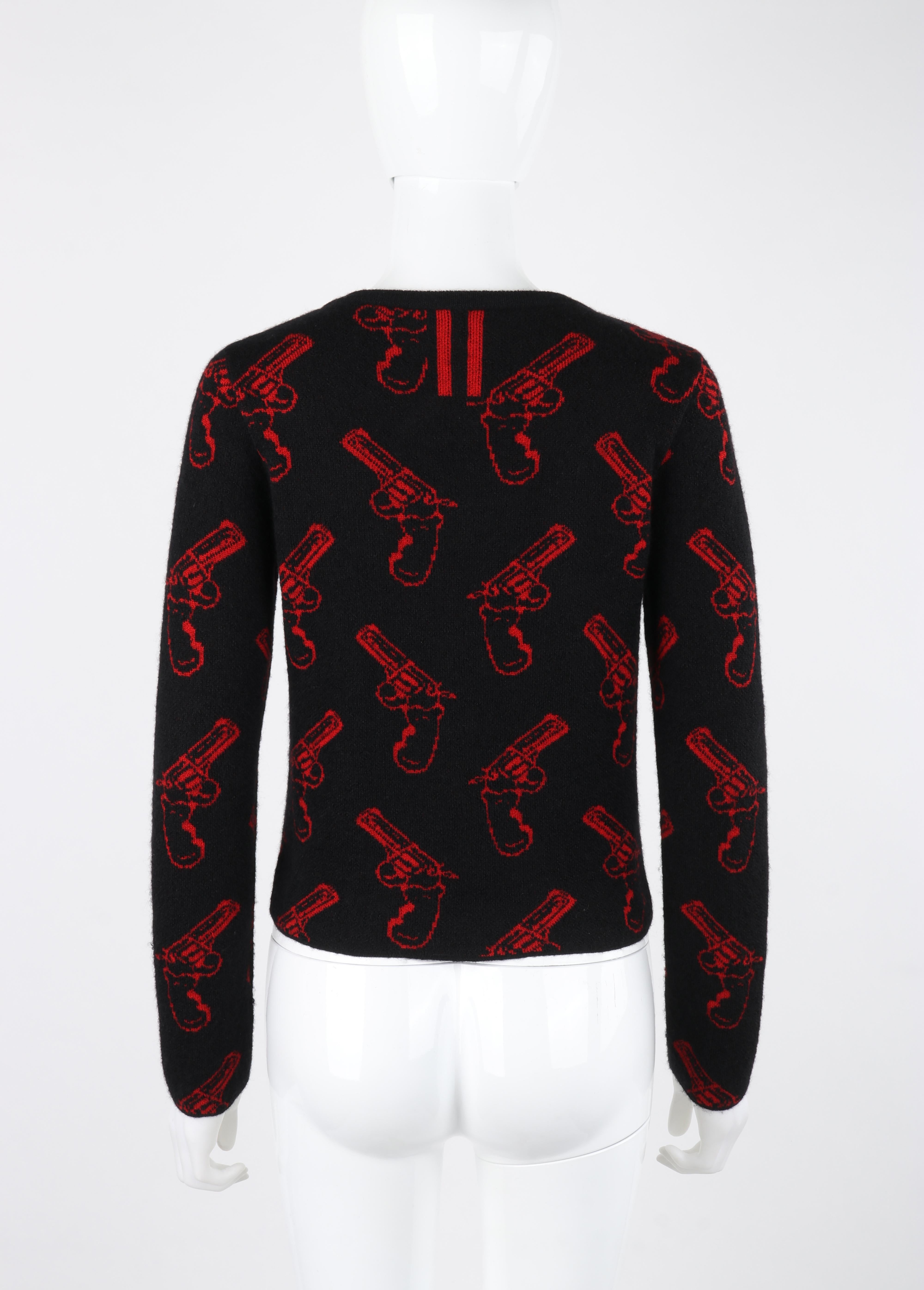 Saint Laurent A/W 2014 Black Red Wool Mohair Gun Print Knit Pullover Sweater Top Bon état - En vente à Thiensville, WI