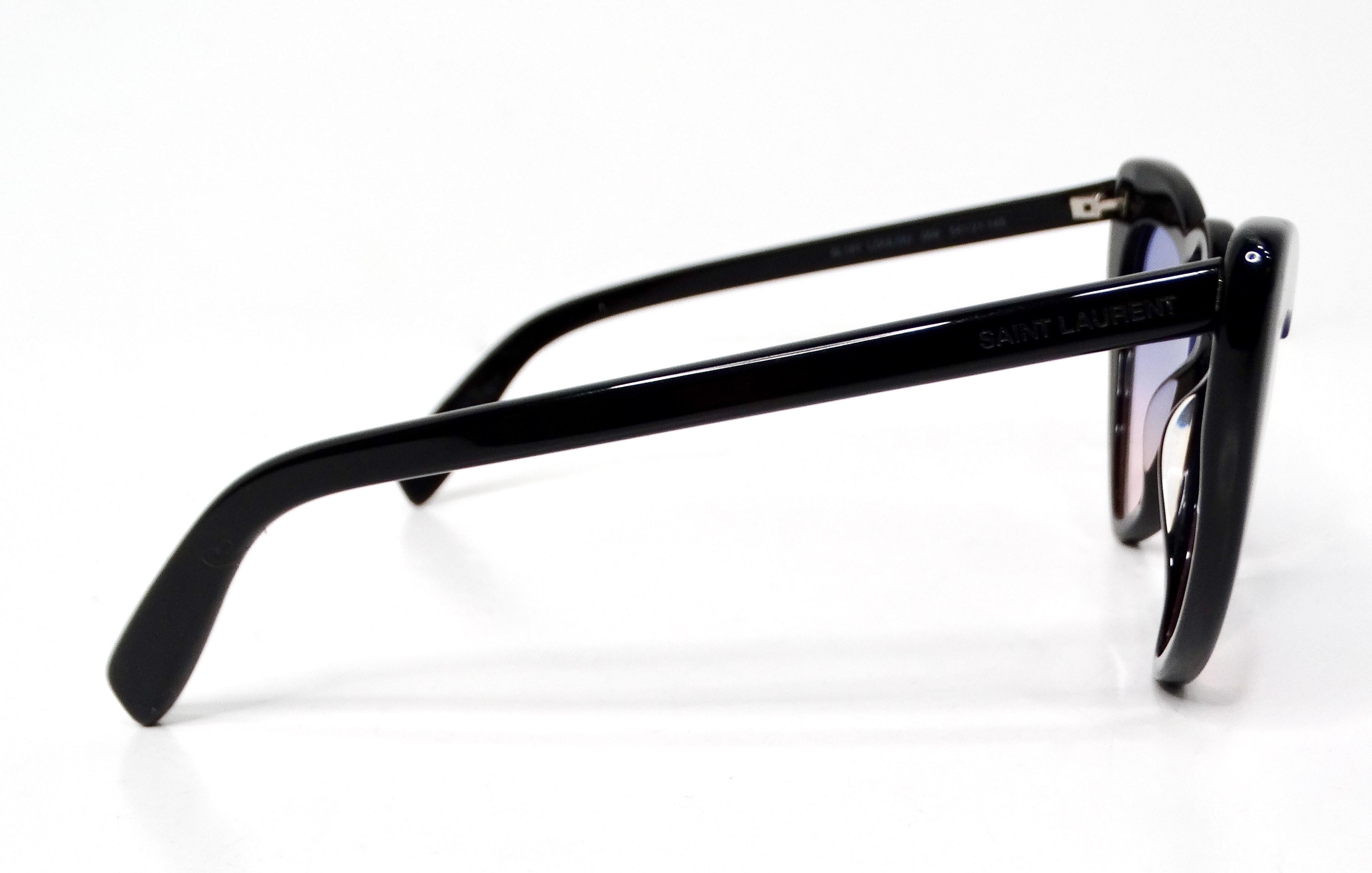 Saint Laurent - Lunettes de soleil en acétate à monture en forme de cœur ombr�é en vente 3