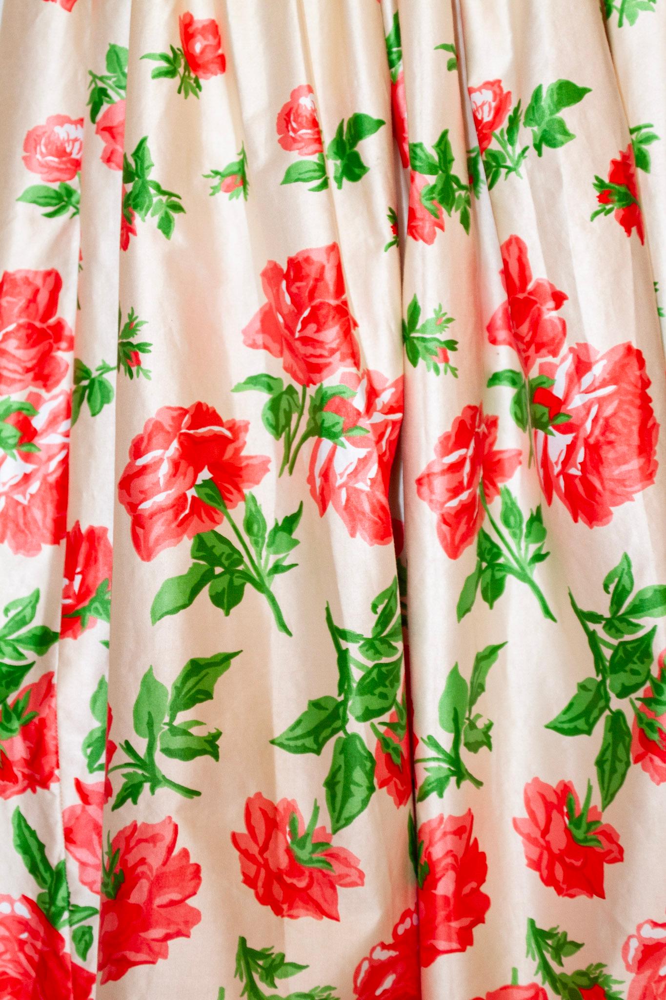 The Saint Laurent Ballet Russes couture skirt is an exquisite piece of couture from the Spanish-born designer's 1973 Ballet Russes Collection. Crafted from a luxurious silk blend, this two-tiered skirt features Saint Laurent's iconic rive gauche