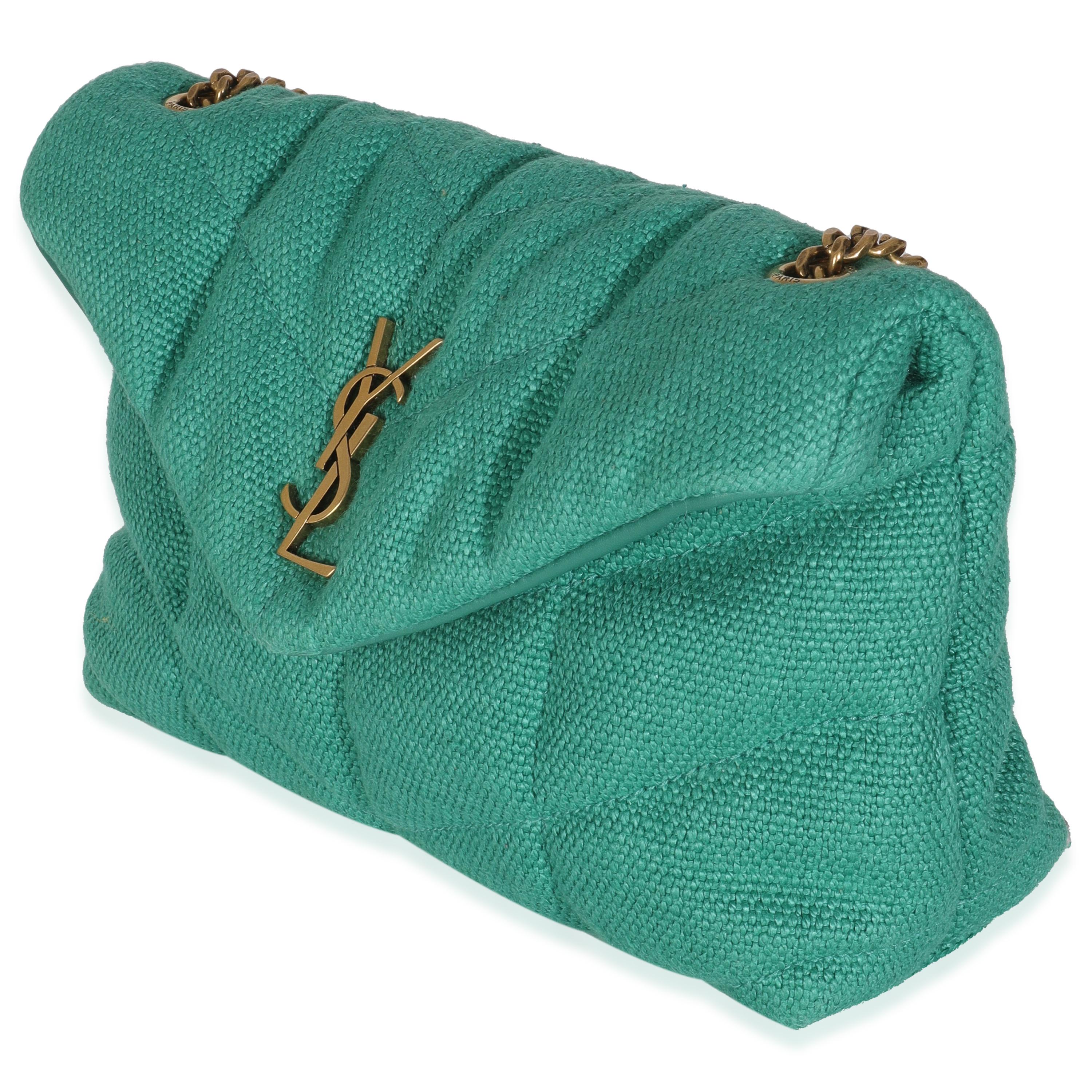 Saint Laurent Borsa a tracolla in tela trapuntata Toy Loulou Puffer con catena In condizioni ottime in vendita a New York, NY