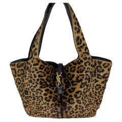 Saint Laurent Bea YSL Bolso de pelo de potro con estampado de leopardo