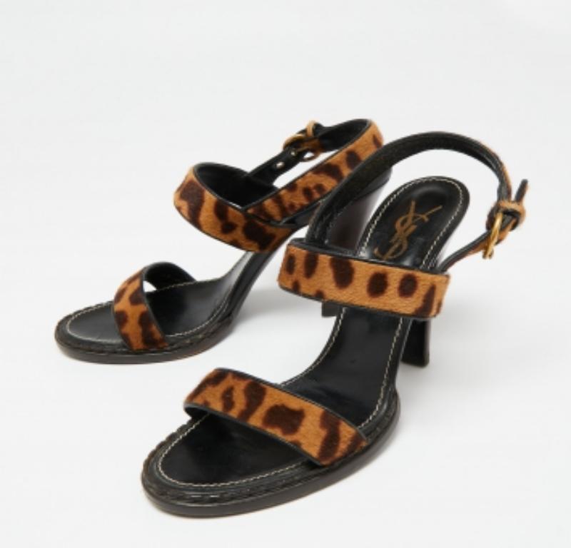 Saint Laurent Beige/Brown Leopard Print Calf Hair Slingback Sandals Size 41 In Good Condition For Sale In Dubai, Al Qouz 2