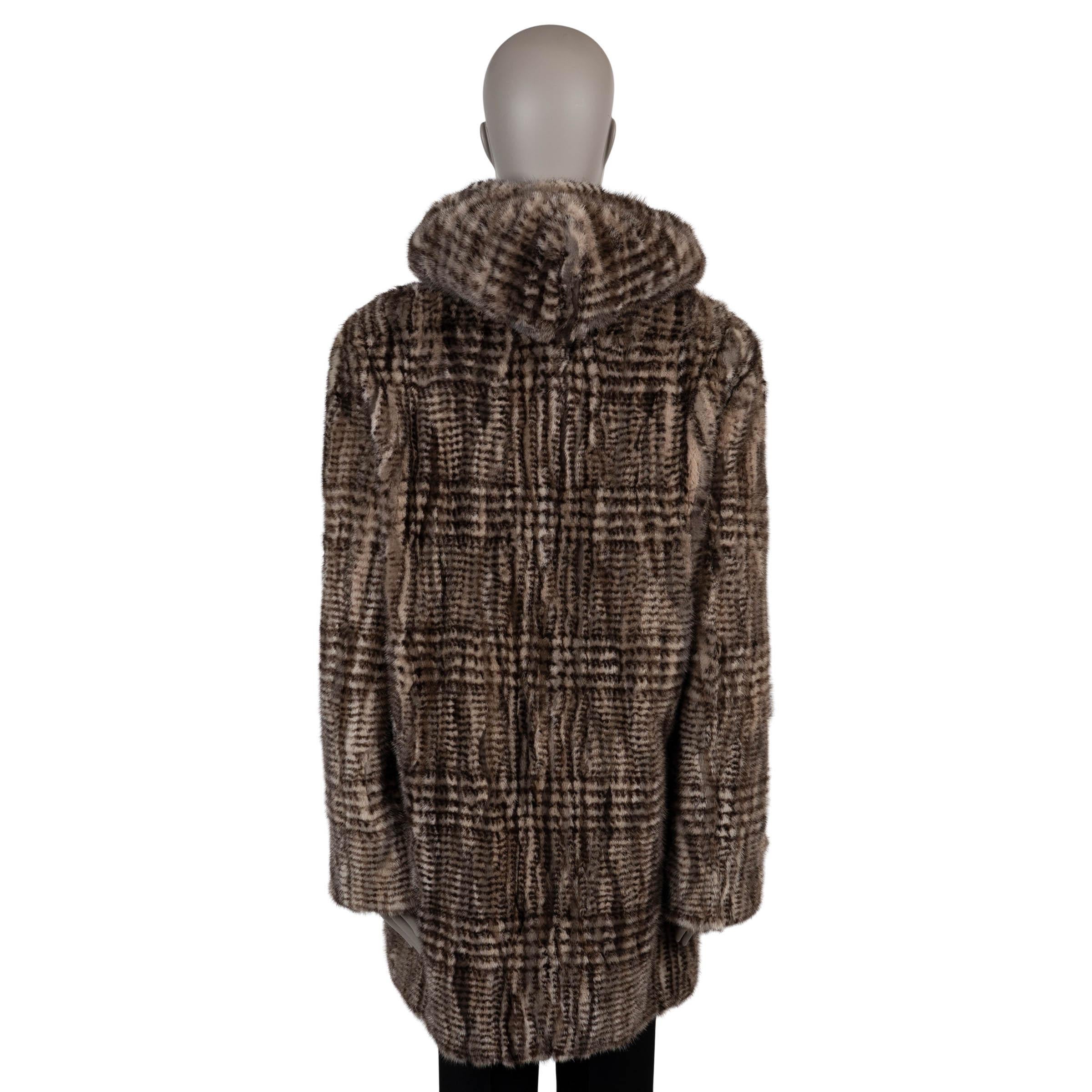 SAINT LAURENT beige marrón PLAID MINK FUR DUFFLE Abrigo Chaqueta L en Excelente estado para la venta en Zürich, CH