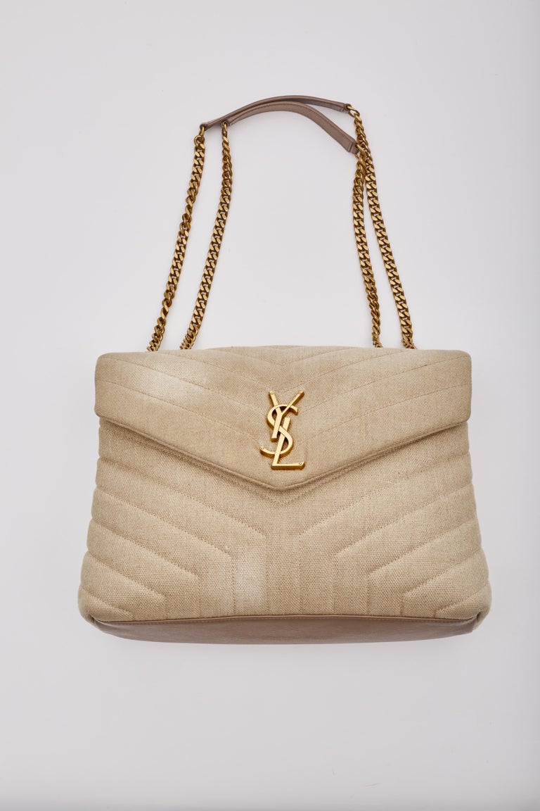 Saint Laurent Loulou Umhangetasche aus Kastanienholz und Leinen in Beige Medium im Angebot bei 1stDibs