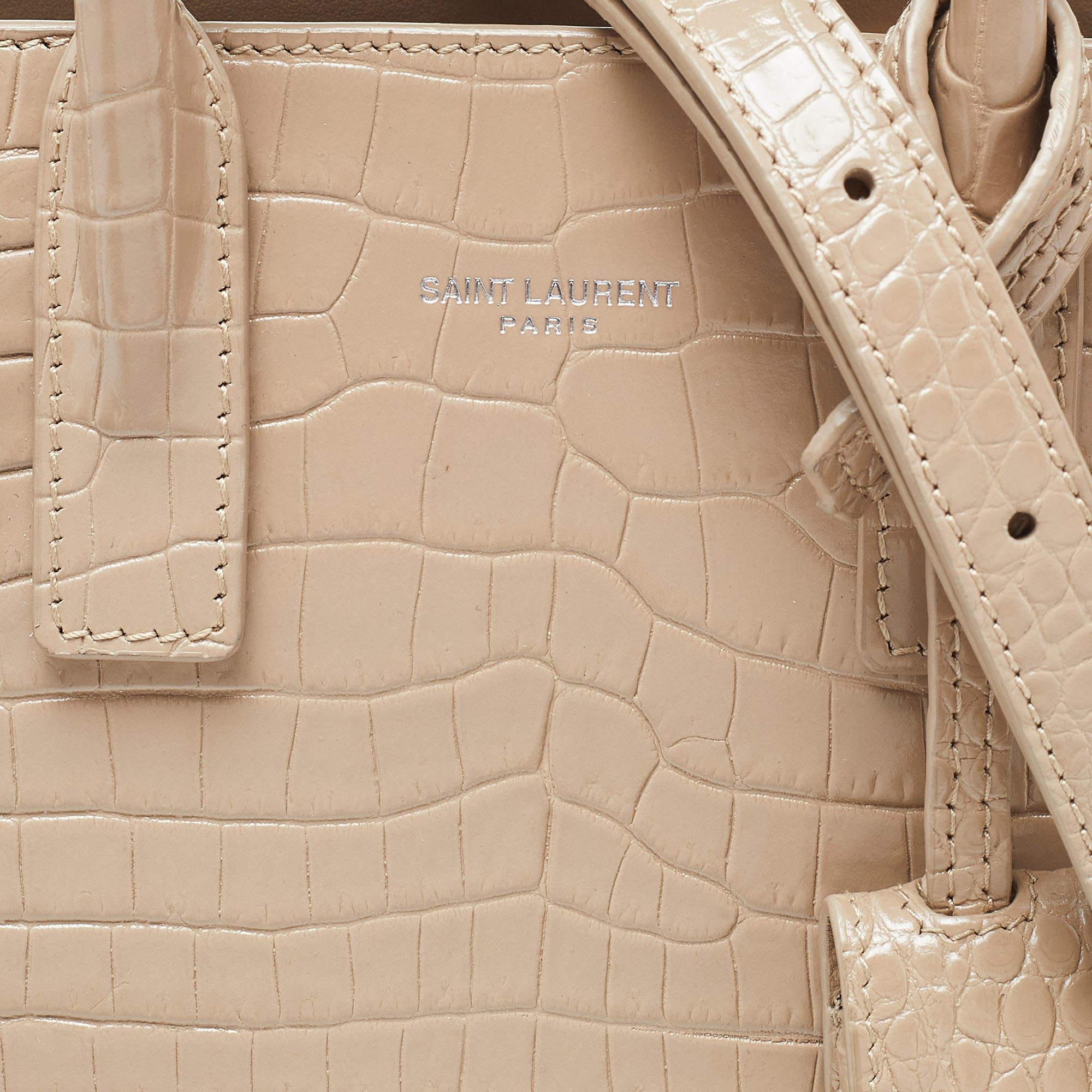 Saint Laurent Sac de jour Nano Classic en cuir embossé croco beige 1