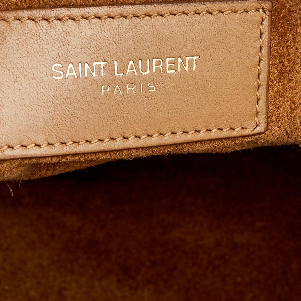 Saint Laurent grand sac de jour fourre-tout en cuir beige en vente 1