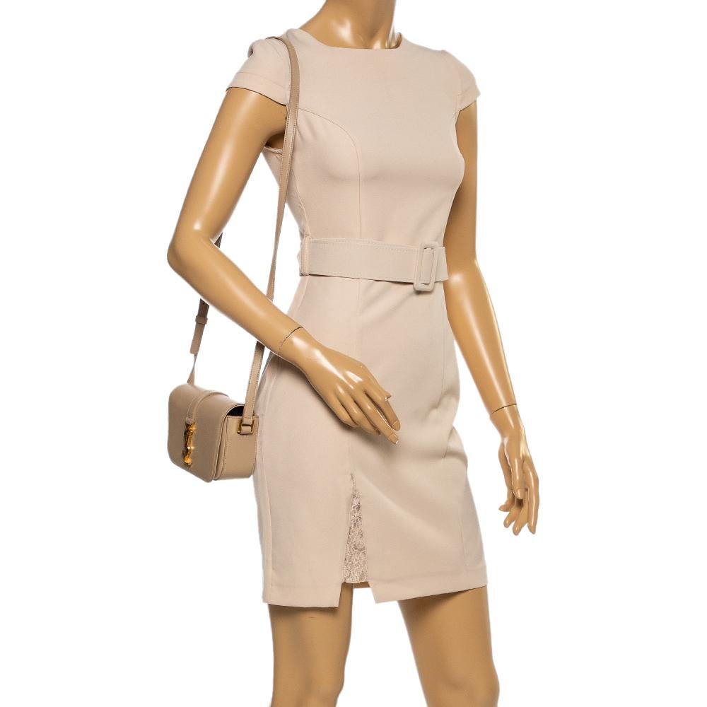 Saint Laurent Beige Leder Kleine Universite Umhängetasche im Zustand „Gut“ in Dubai, Al Qouz 2