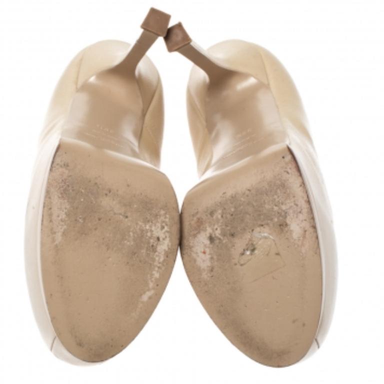 Saint Laurent Beige Leather Tribtoo Platform Pumps Size 38.5 For Sale 2