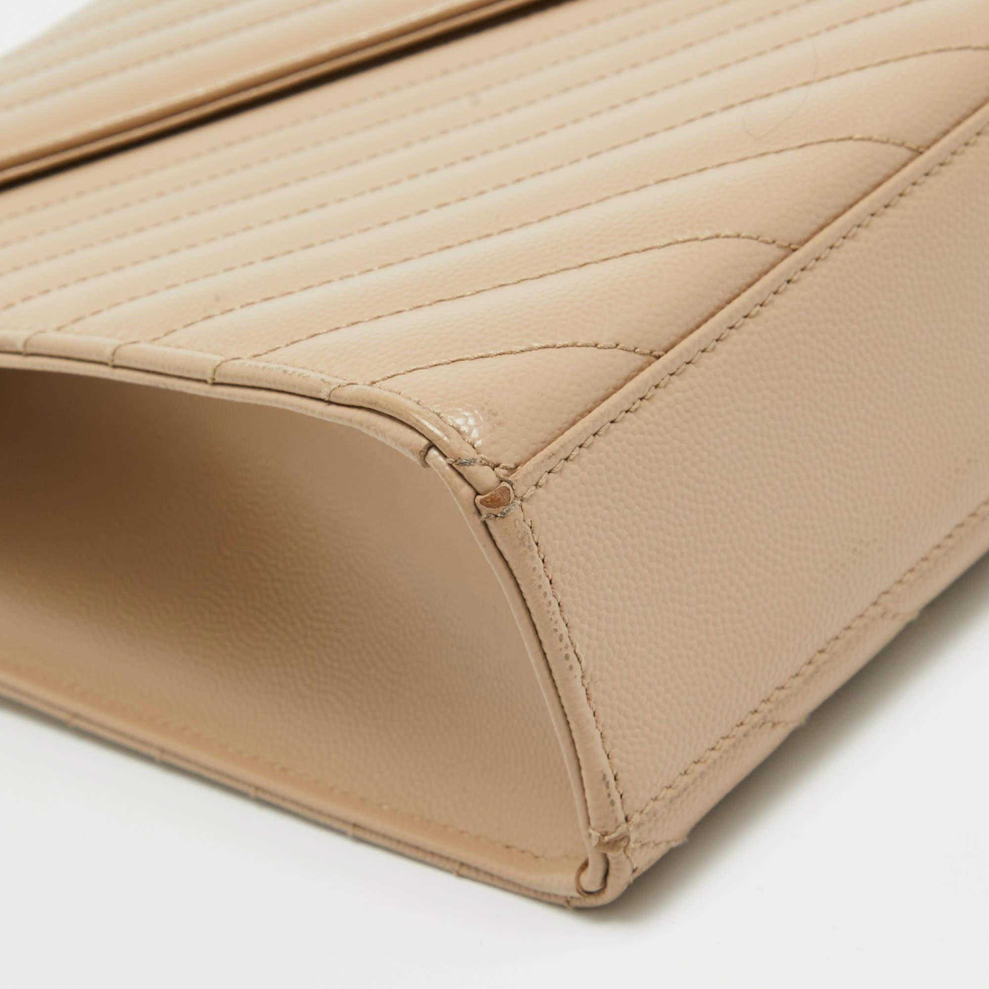 Saint Laurent Beige Matelasse Leather Large Monogram Envelope Shoulder Bag For Sale 10