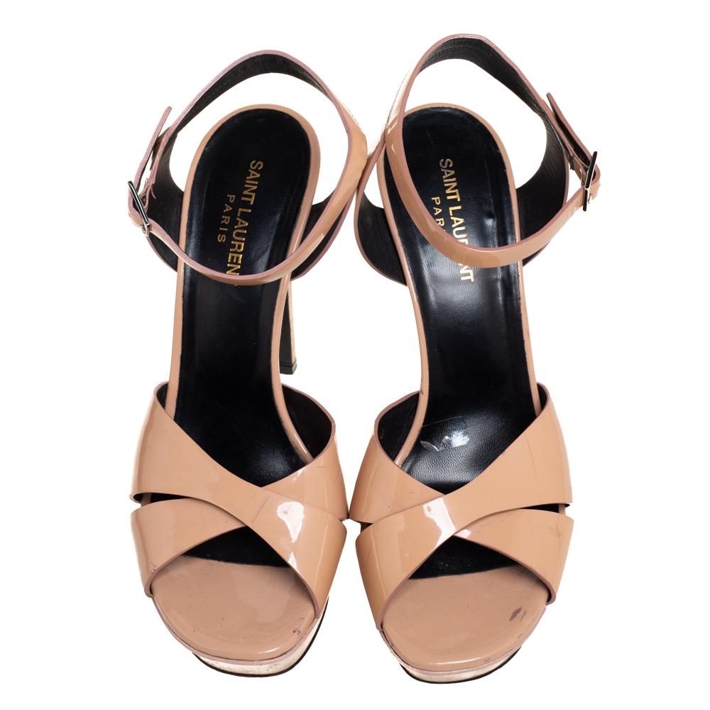 Saint Laurent Beige Patent Leather Bianca Ankle Strap Platform Sandals Size 40 In Good Condition In Dubai, Al Qouz 2