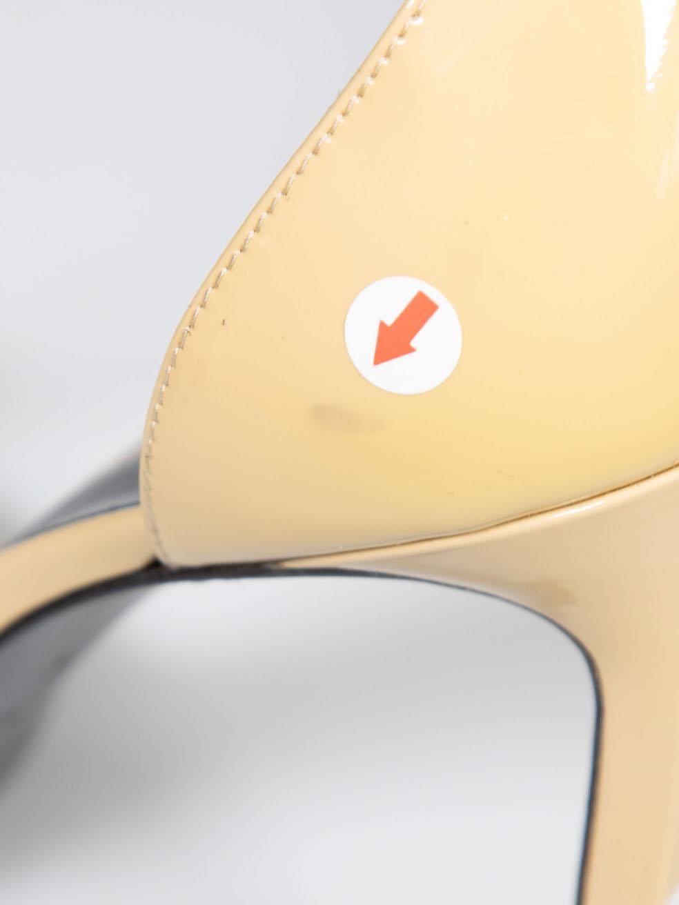 Saint Laurent Beige Patent Leather Jane 105 Strap Sandals Size IT 36.5 For Sale 3