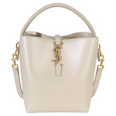 Saint Laurent - Petit sac à main Le 37 en cuir de veau beige brillant