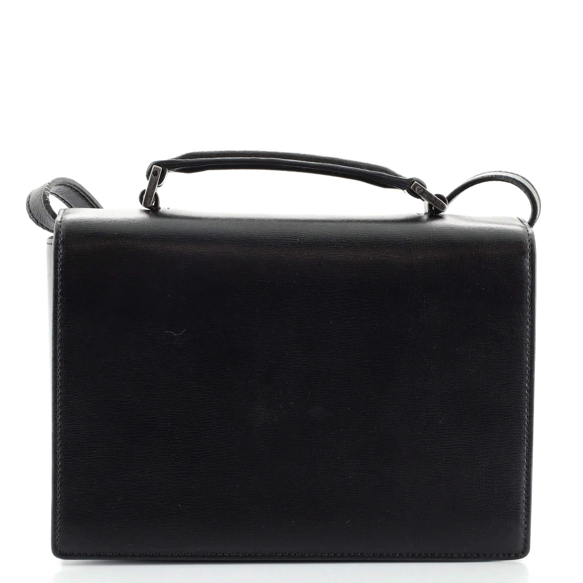 Saint Laurent Bellechasse Schultertasche aus Leder Medium (Schwarz)