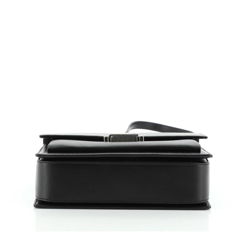 Saint Laurent Bellechasse Schulranzen Leder Medium im Zustand „Gut“ in NY, NY