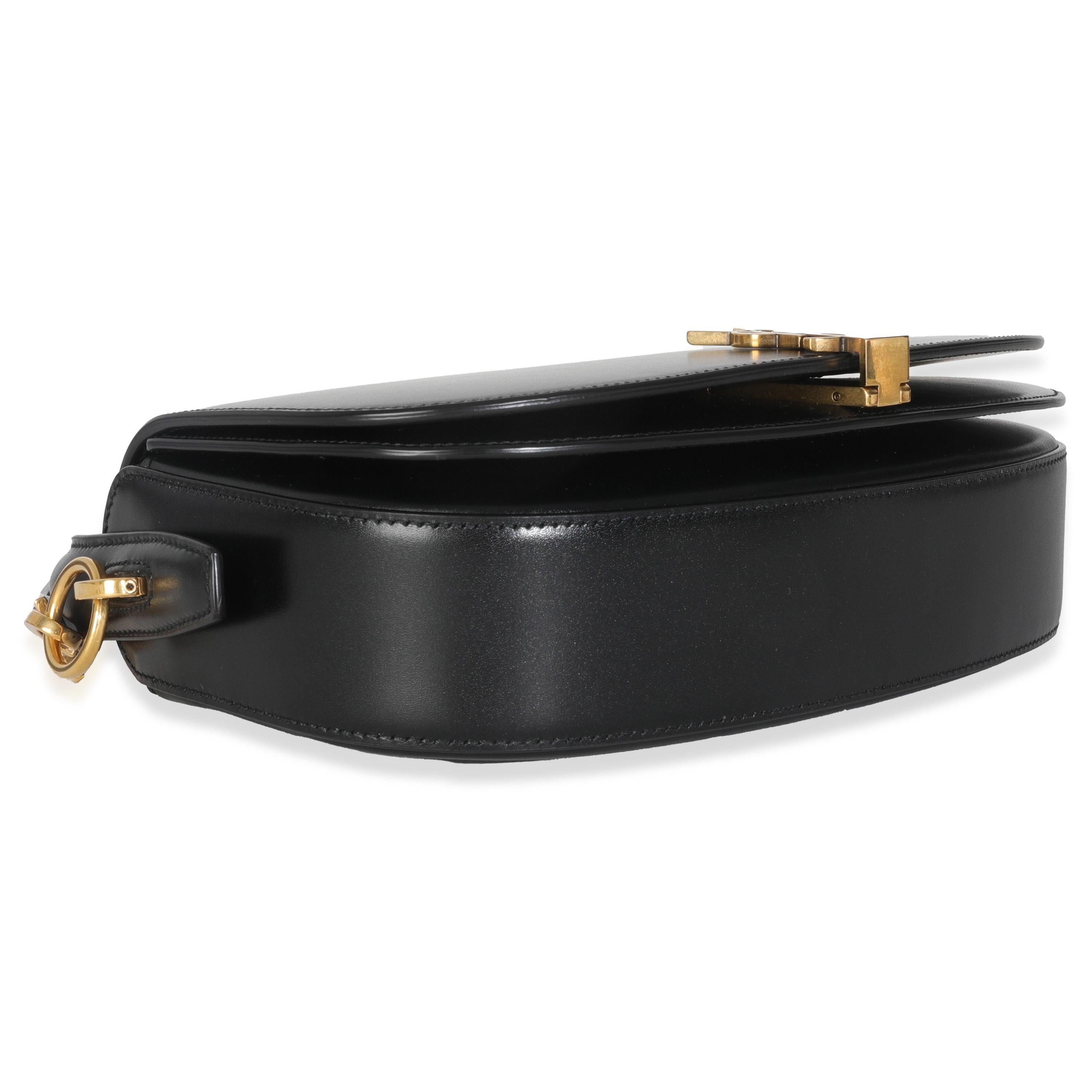 Saint Laurent Borsa a manico superiore Voltaire in pelle di vitello a scatola nera in vendita 2