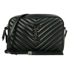 Saint Laurent Borsa fotografica Monogram Lou in pelle di vitello nera