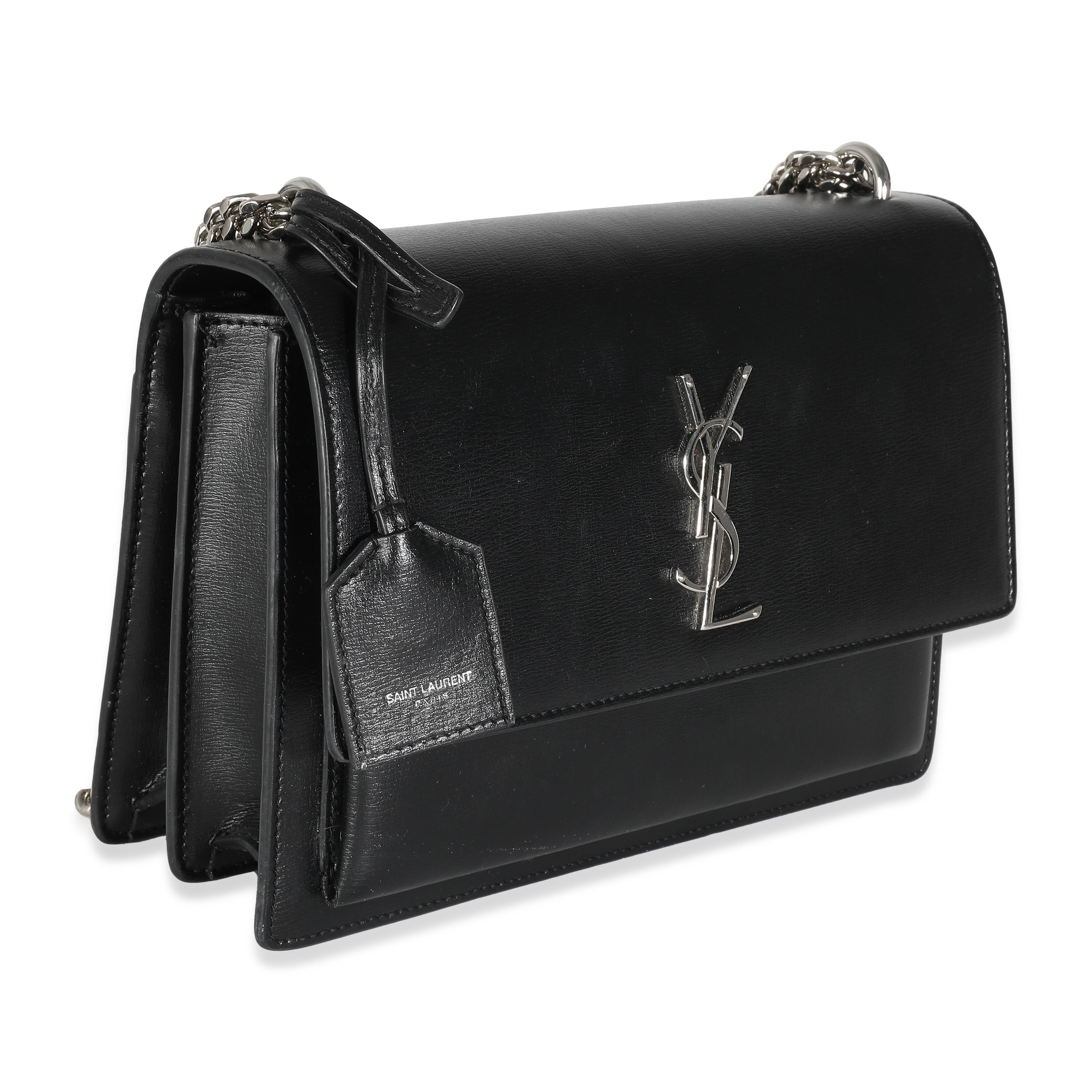 Saint Laurent Becerro Negro Mediano Monograma Sunset en Excelente estado para la venta en New York, NY