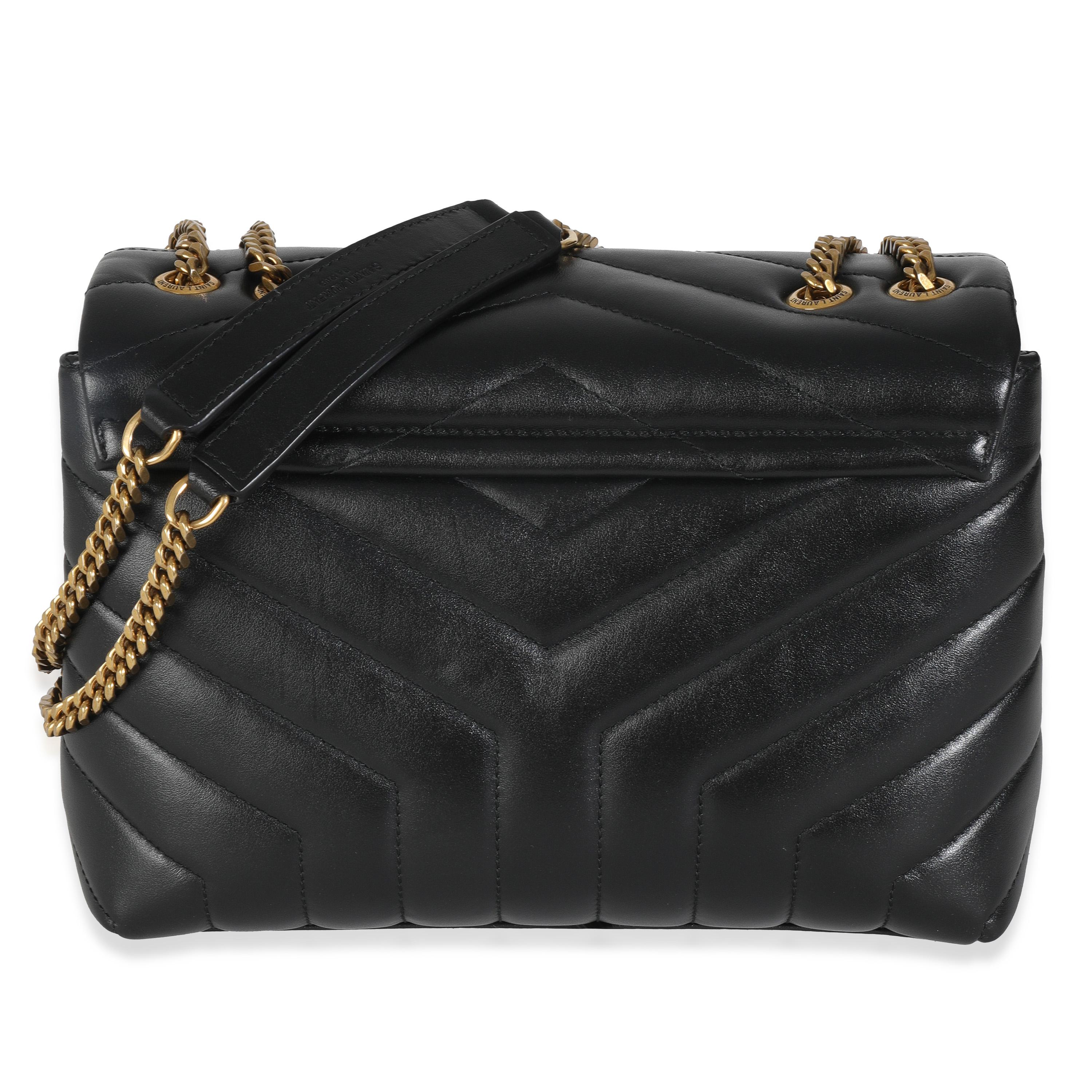 Titolo dell'elenco: Saint Laurent Borsa in pelle di vitello nera Y Trapuntata Monogram Piccolo Loulou Catena Satchel
SKU: 146973
Condizioni: Usato 
Descrizione delle condizioni: Chiamata così in onore di Loulou de la Falaise, la borsa Loulou di