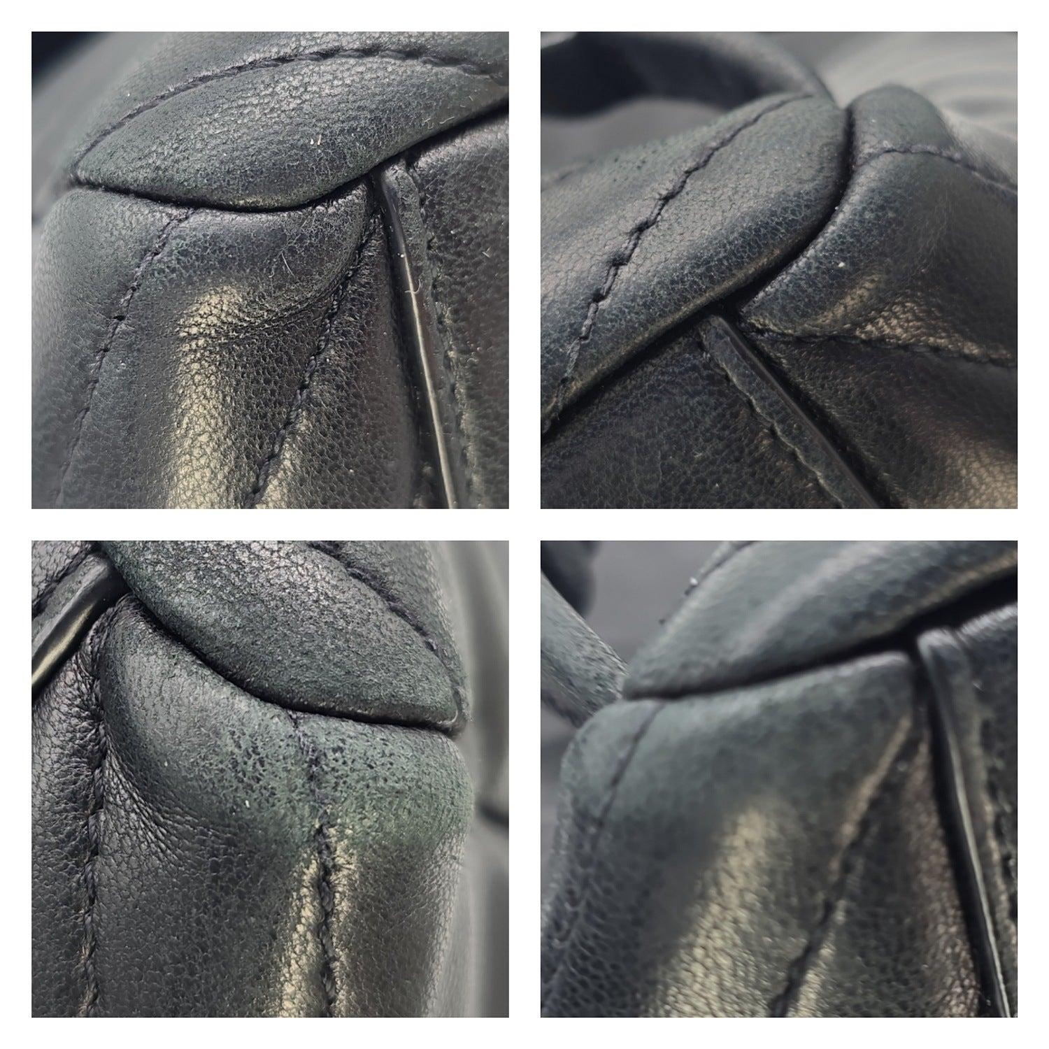Saint Laurent - Sac à dos Joe en cuir d'agneau matelassé à chevrons noirs en vente 6
