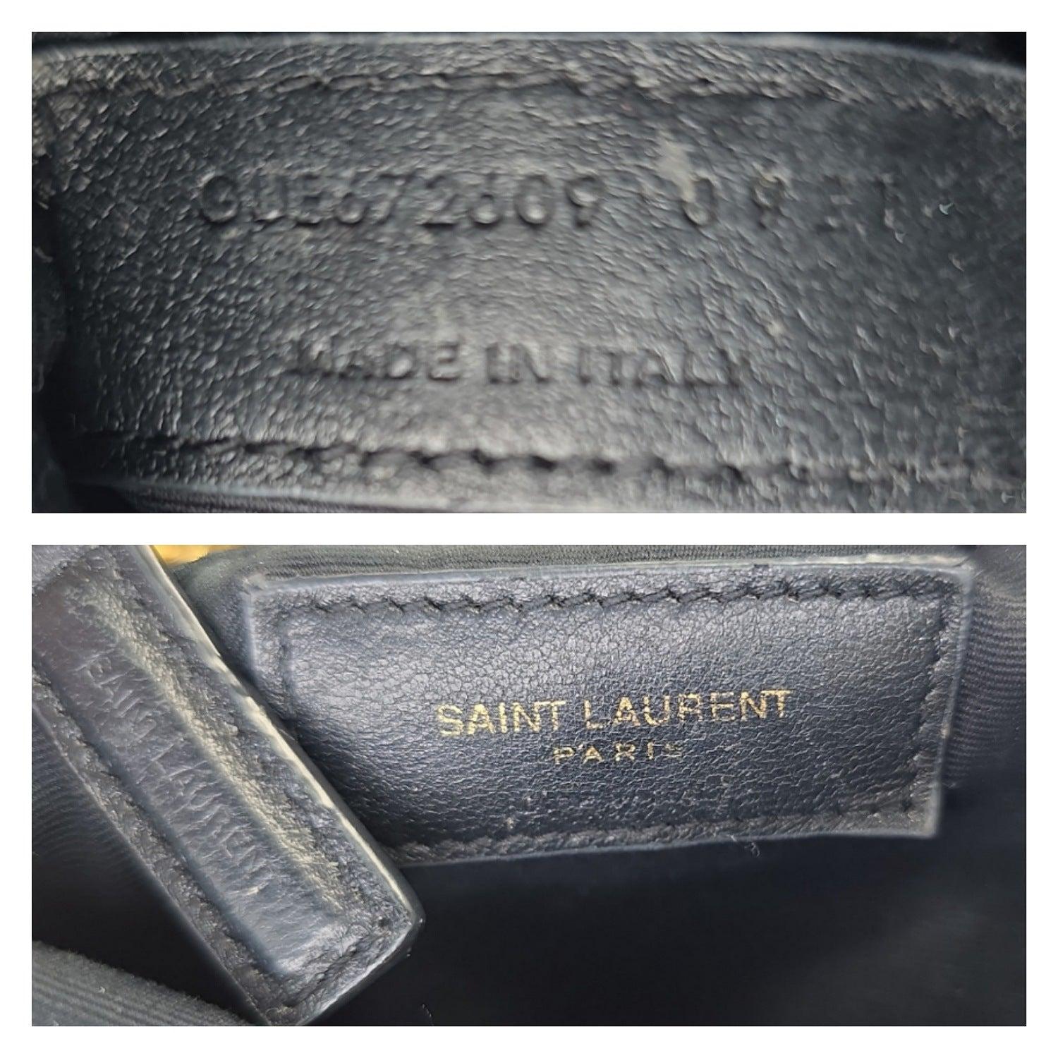 Saint Laurent - Sac à dos Joe en cuir d'agneau matelassé à chevrons noirs en vente 4