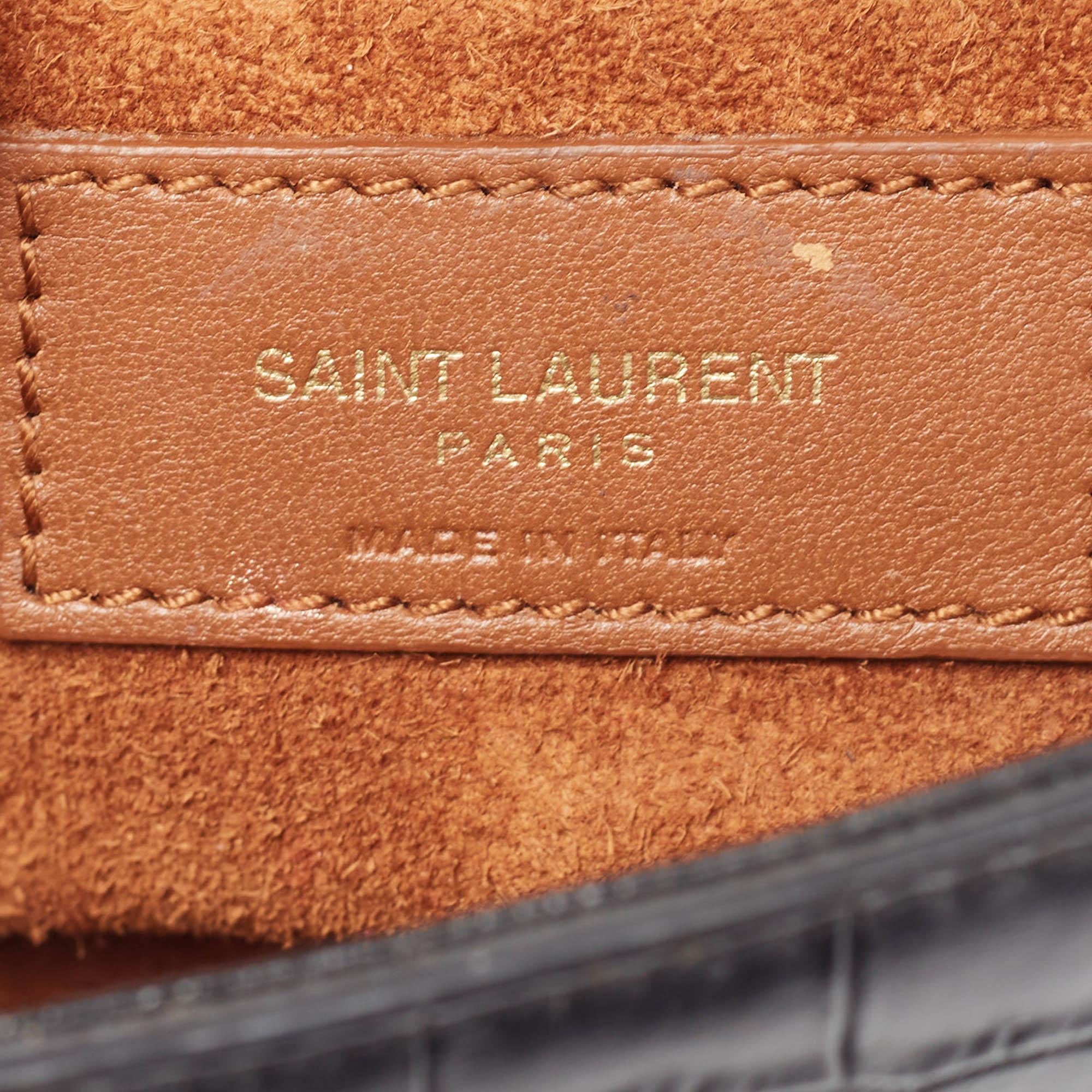 Saint Laurent Black Croc Embossed Leather Le 5 À 7 Hobo For Sale 7