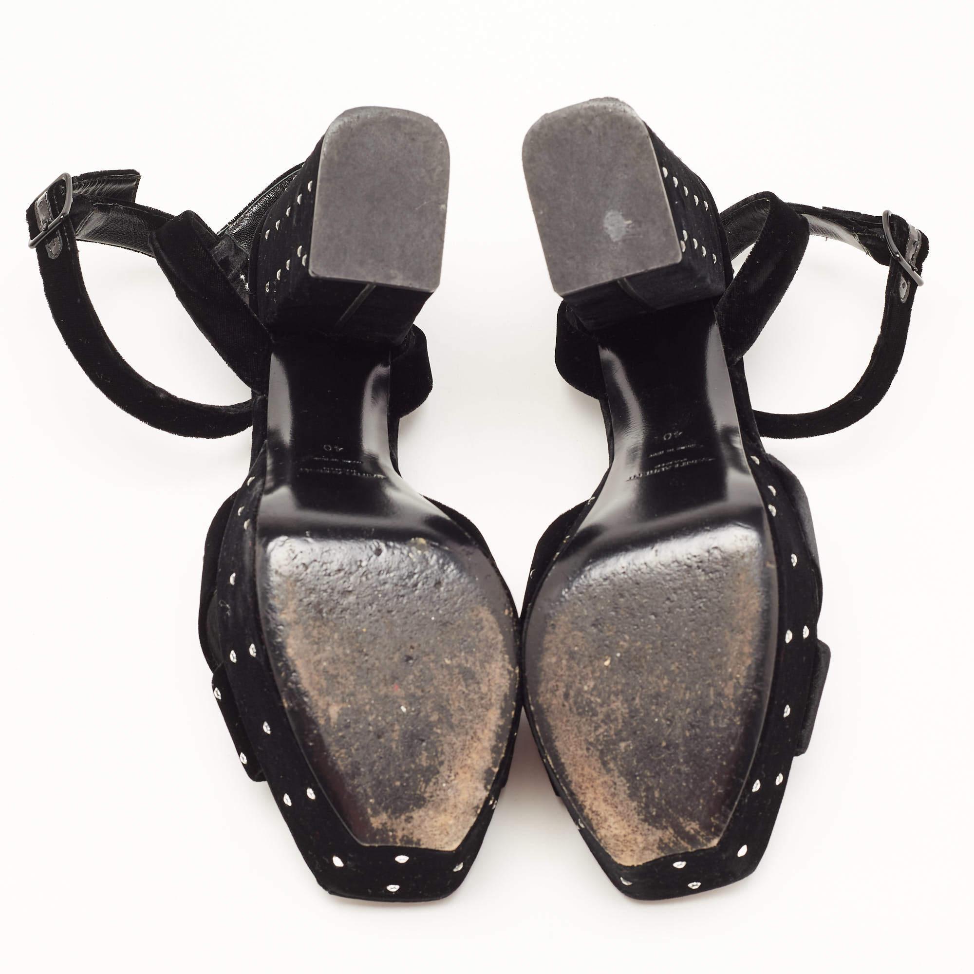 Saint Laurent Black Crystal Embellished Velvet Farrah Sandals Size 40 For Sale 2