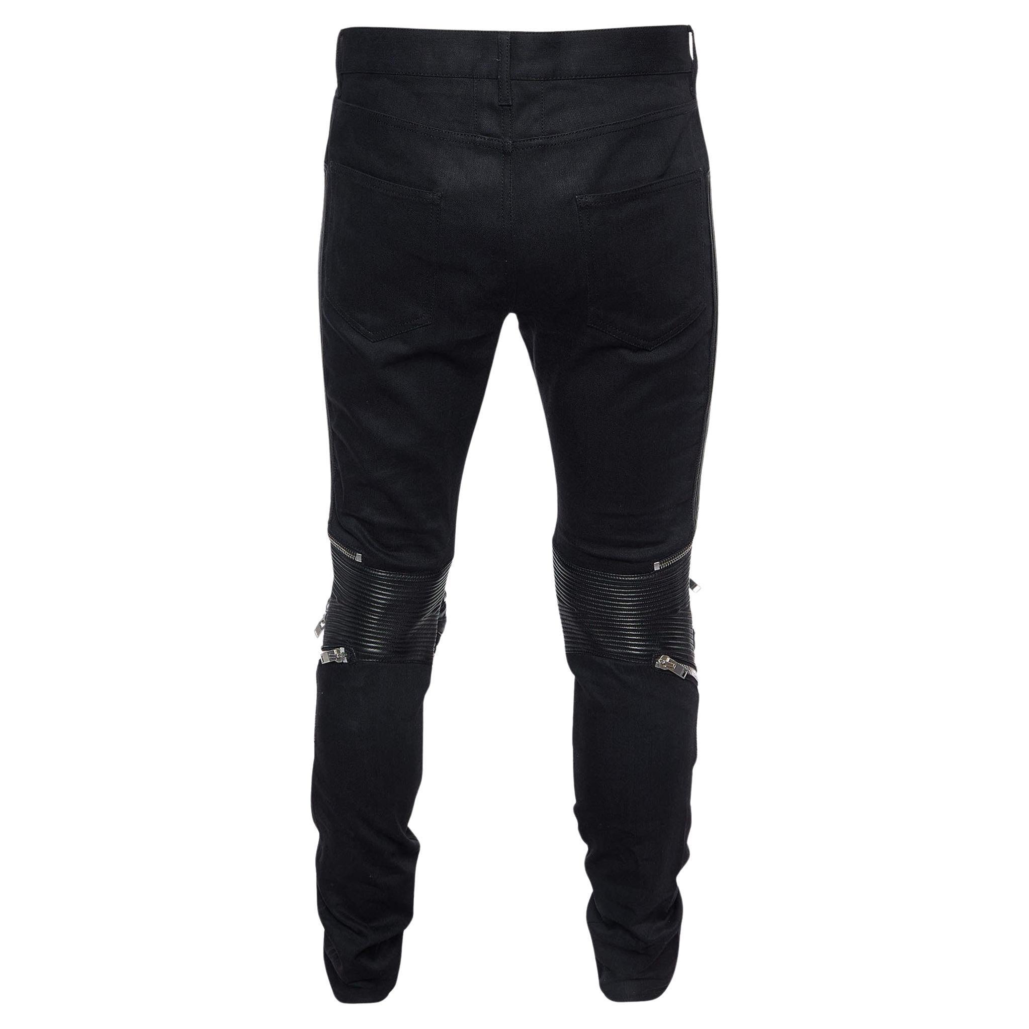 A good pair of jeans always makes the closet complete. This pair of jeans from Saint Laurent is tailored with such skill and panache that it will be your favorite in no time. It is tailored using quality fabric and gives you a comfortably stylish