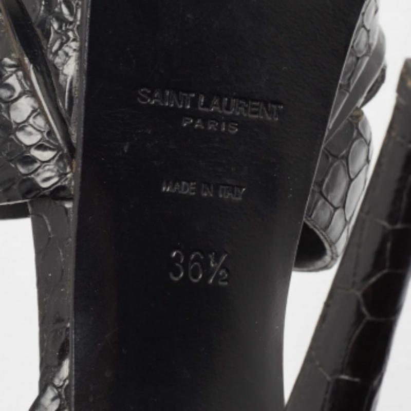 Saint Laurent Schwarz Geprägtes Krokodil Tribut Sandalen Größe 36.5 im Angebot 4