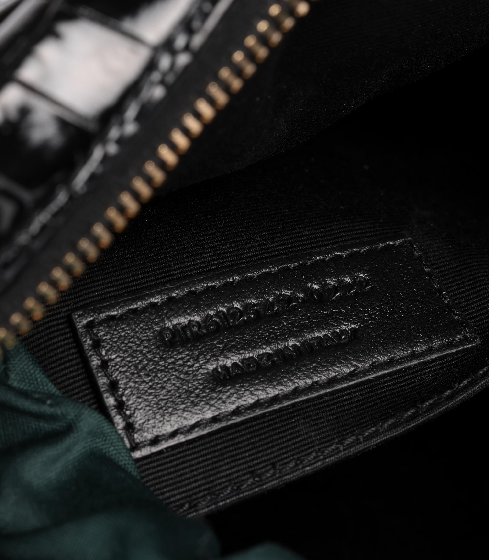 Saint Laurent Bolso Cámara Lou Negro Piel de becerro imitación cocodrilo charol 3