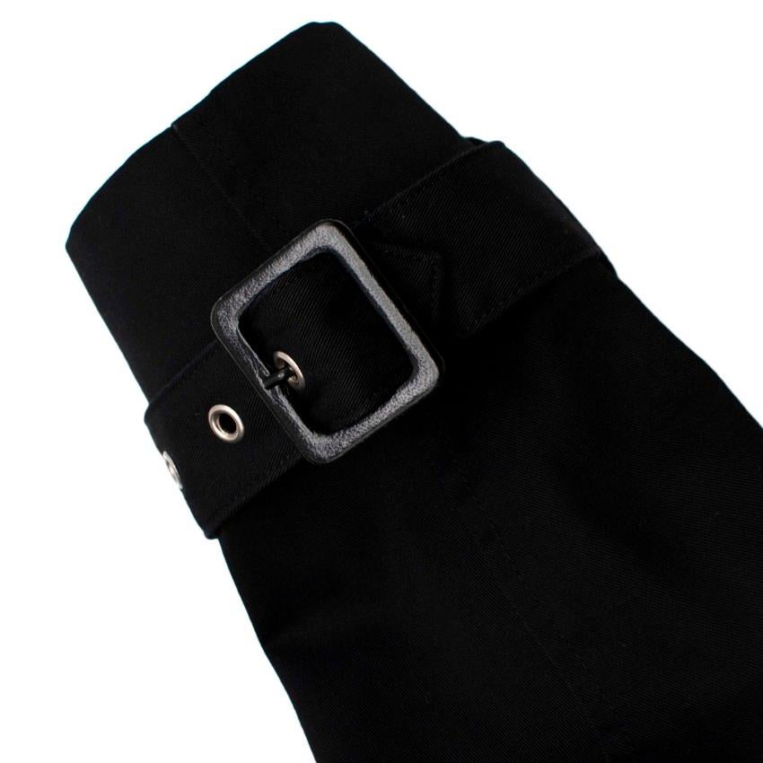 Saint Laurent Schwarzer kurzer Gabardine-Trenchcoat 3