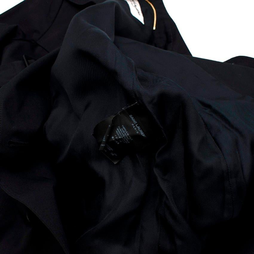 Saint Laurent Schwarzer kurzer Gabardine-Trenchcoat 5